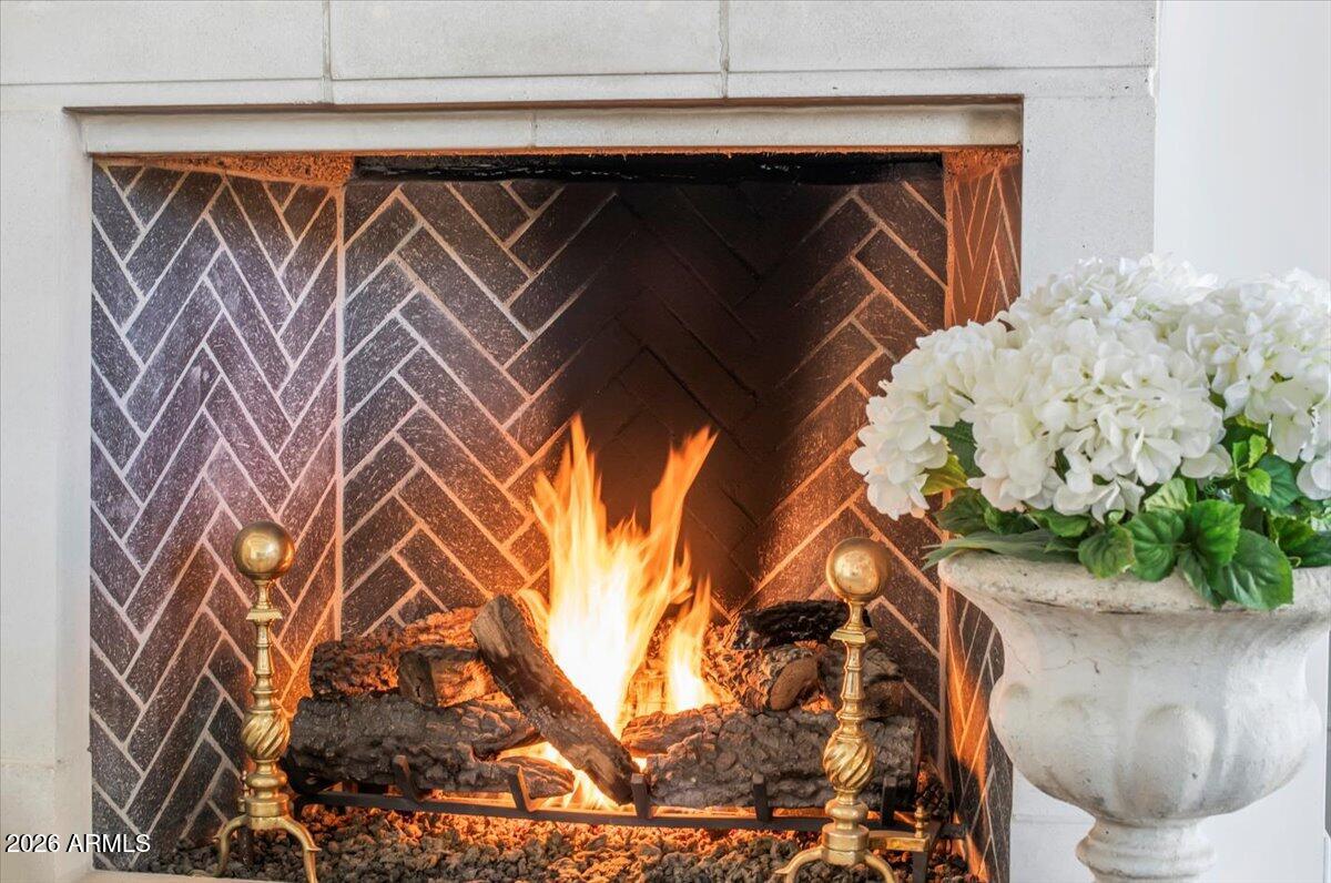 GROSSE POINTE HIGHLANDS - Residential