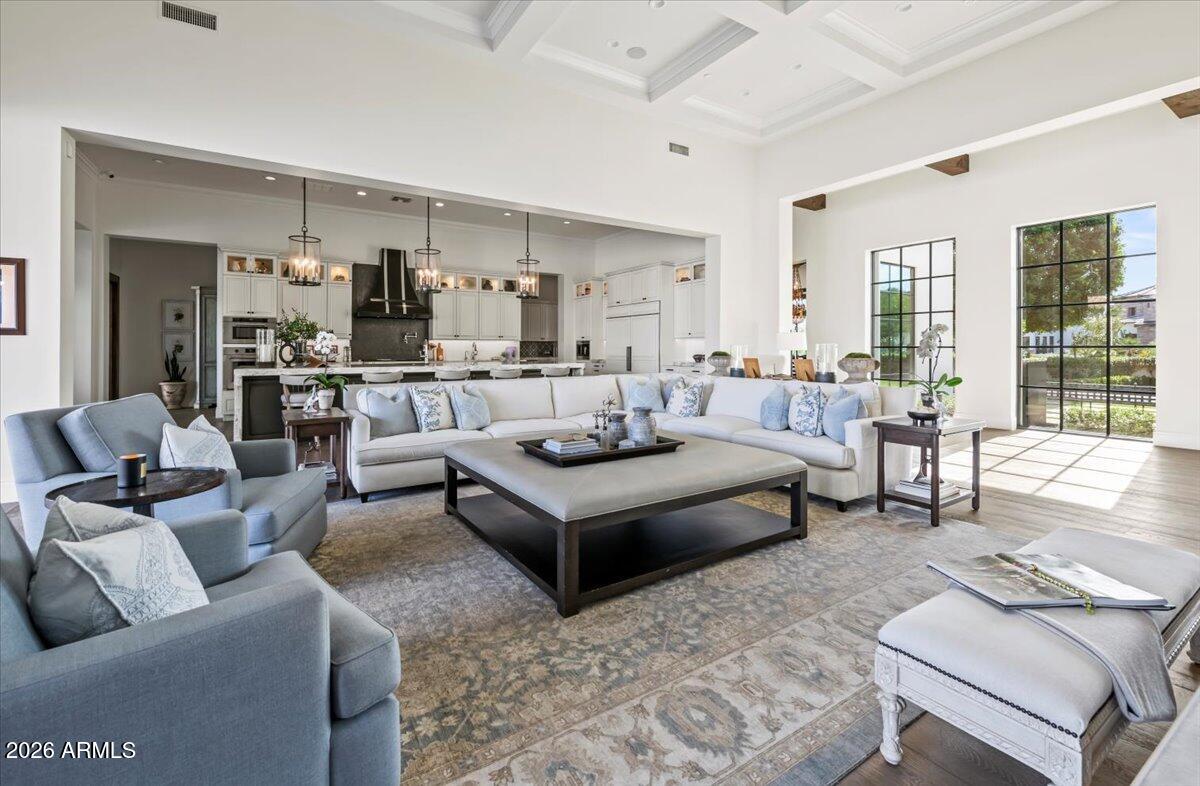 GROSSE POINTE HIGHLANDS - Residential