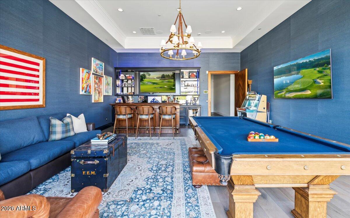 GROSSE POINTE HIGHLANDS - Residential