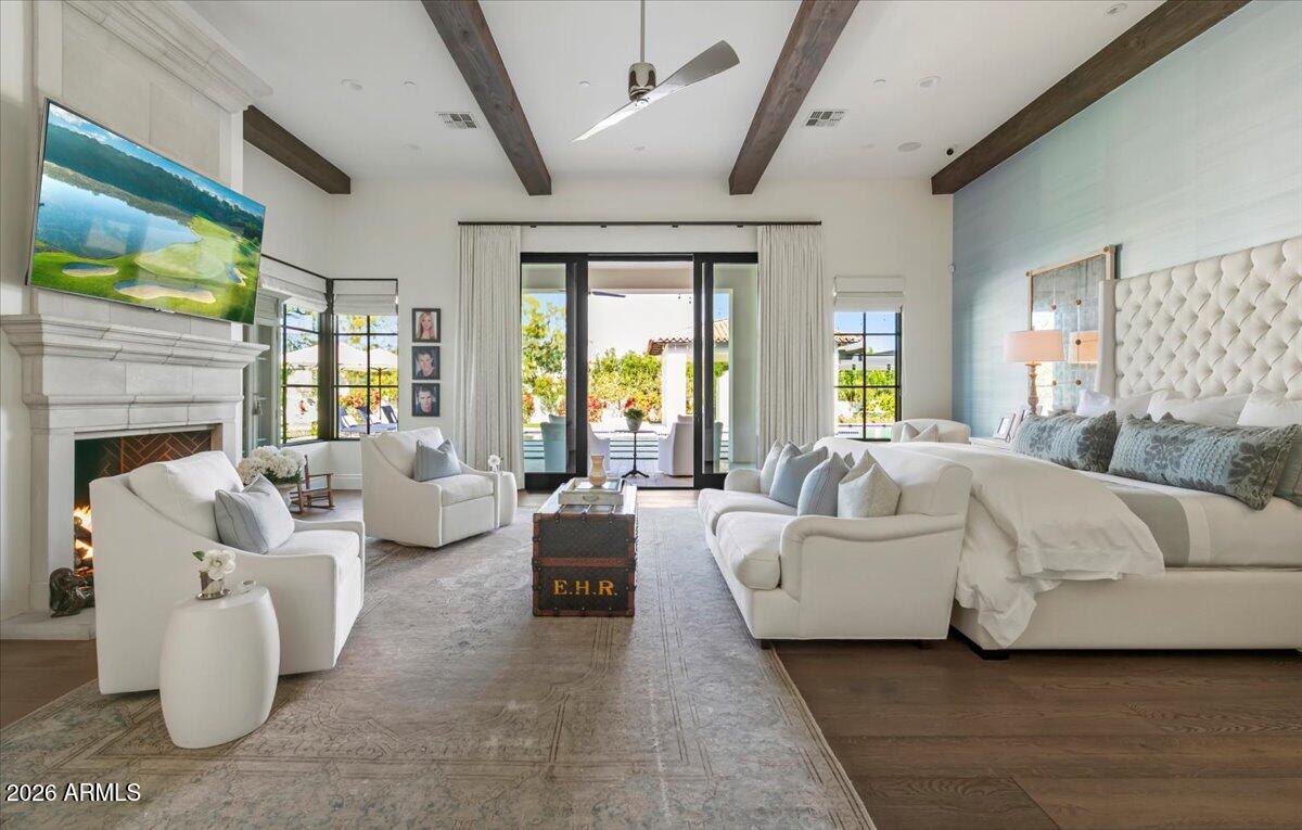 GROSSE POINTE HIGHLANDS - Residential