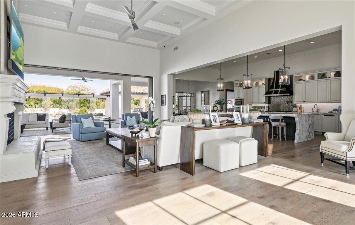 GROSSE POINTE HIGHLANDS - Residential