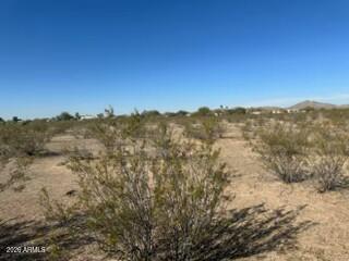 This property is ideal for off grid living, small agricultural or livestock potential. Ideal for manufactured or mobile home. Enough room for horses. 7 minutes from the I-10 & 12 minutes from downtown Casa Grande. 30 minutes from Chandler AZ.. & 45 minutes from Tucson AZ. Priced to sell quickly. Electric and water are close by. This contract maybe a 1031 exchange.