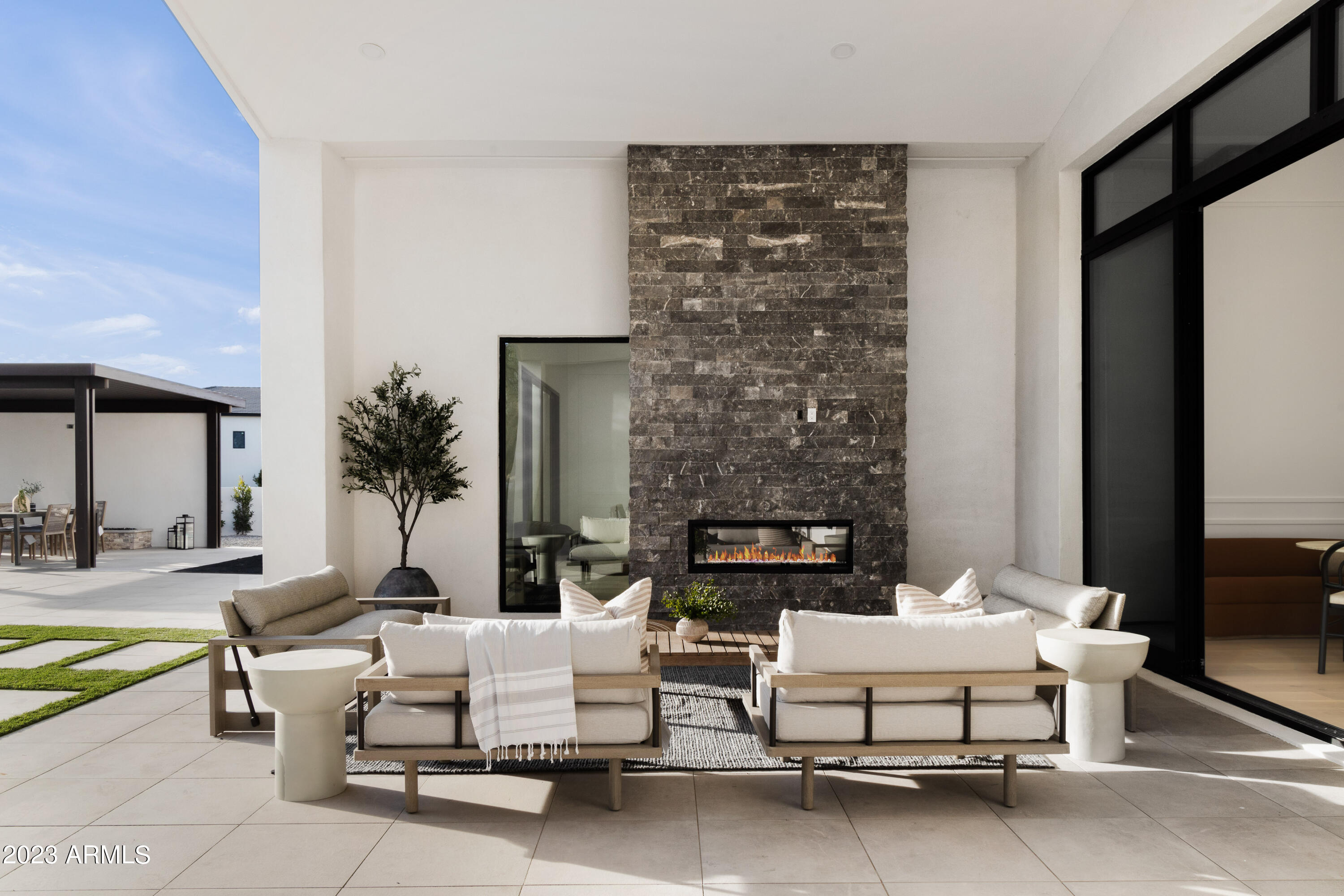 Mirage Crossing - Residential