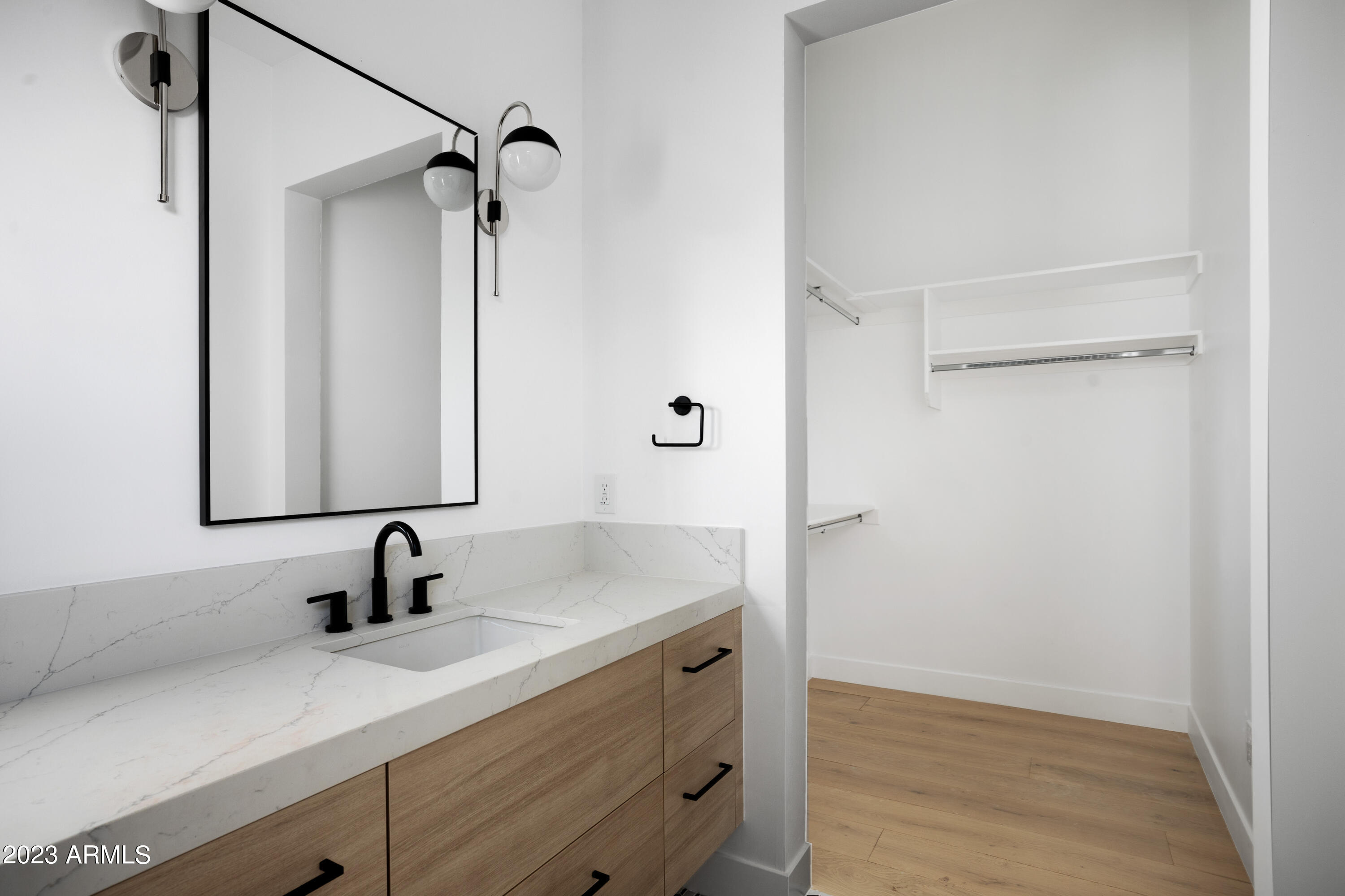 Mirage Crossing - Residential