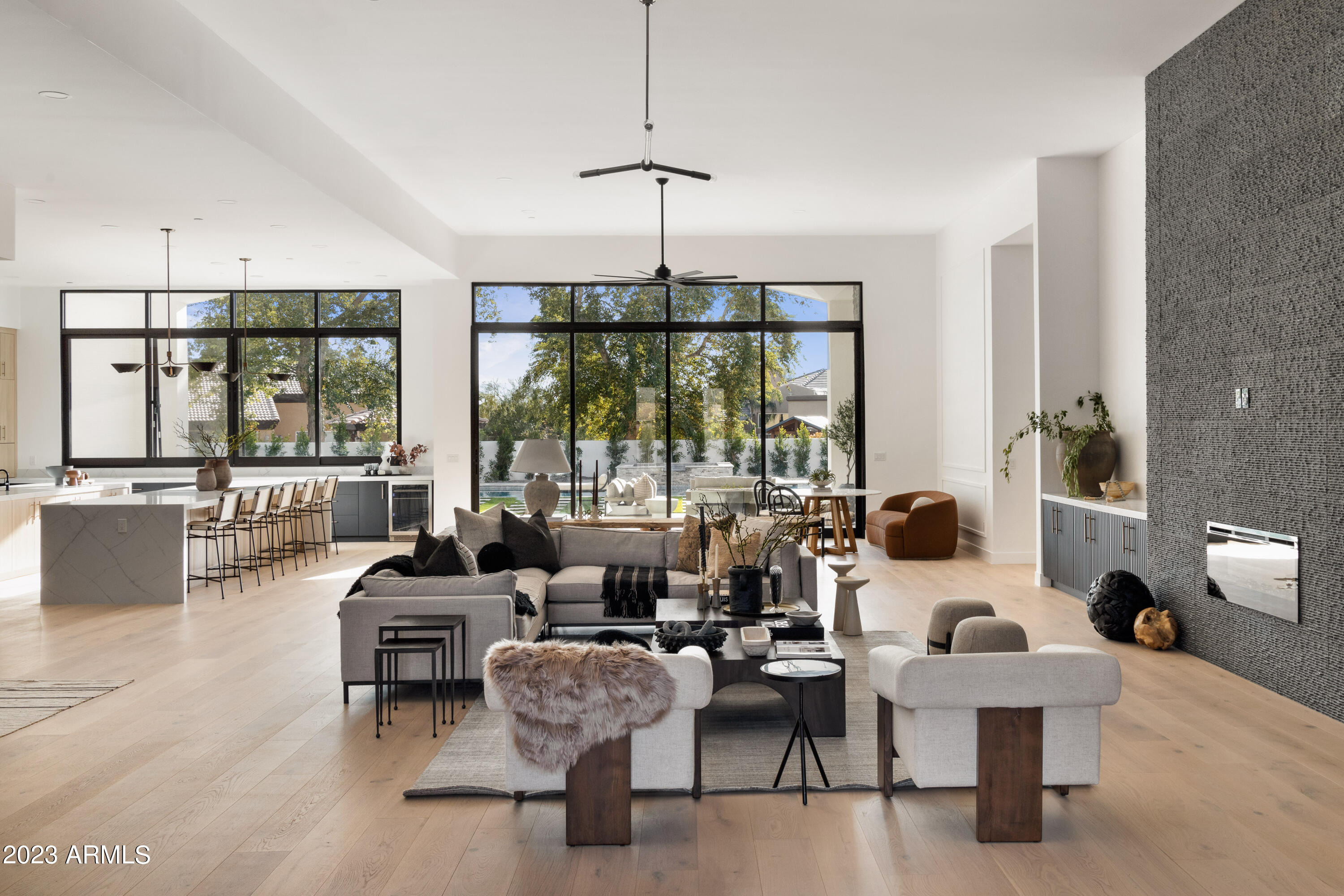 Mirage Crossing - Residential