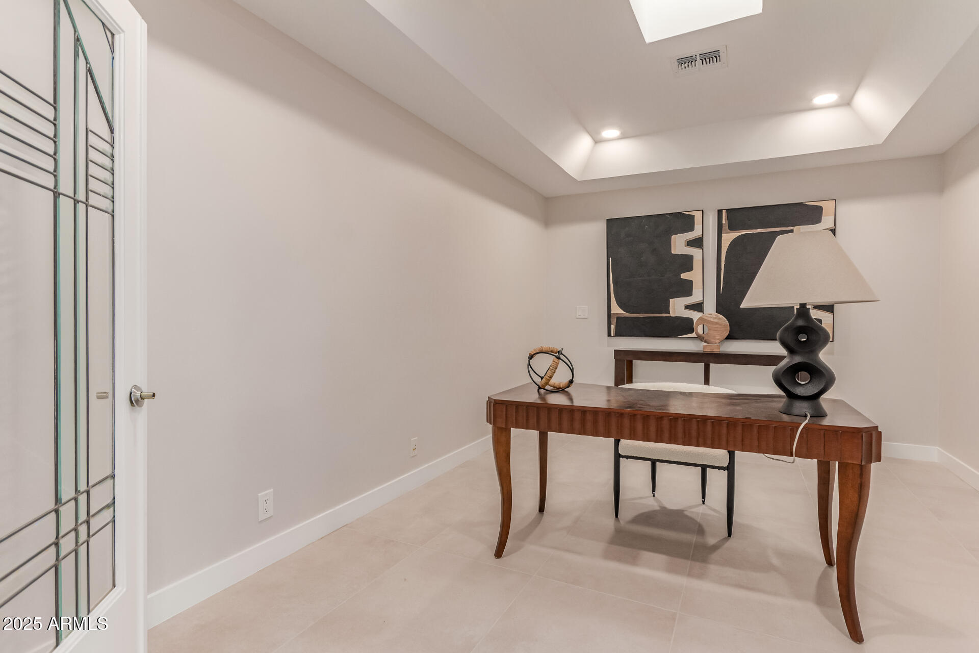 VISTA LOS ARCOS - Residential