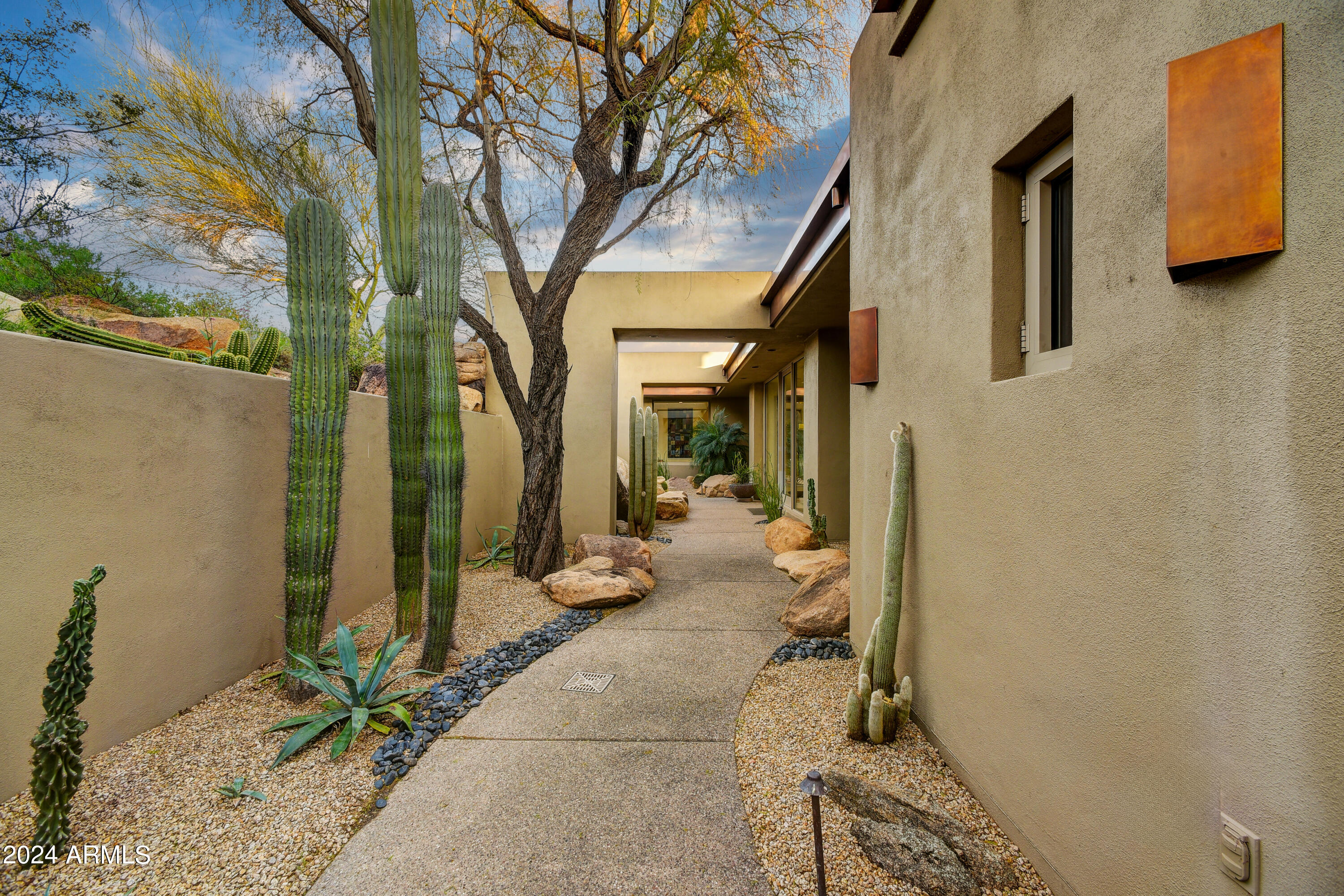 DESERT MOUNTAIN - Residential