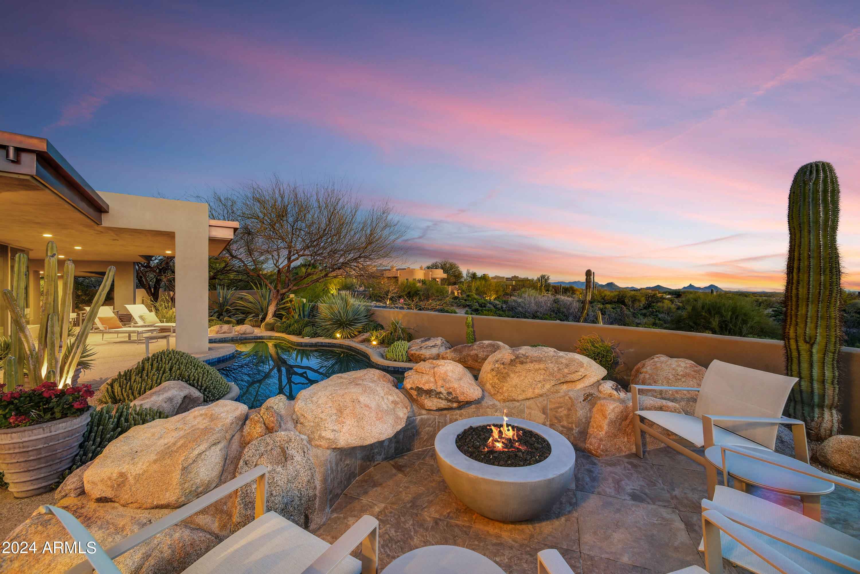 DESERT MOUNTAIN - Residential