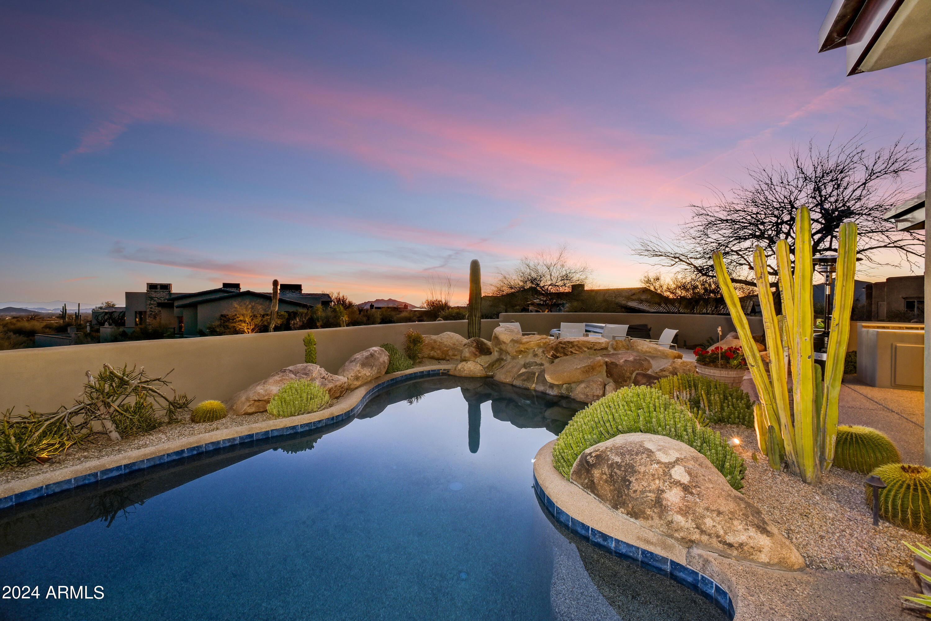 DESERT MOUNTAIN - Residential