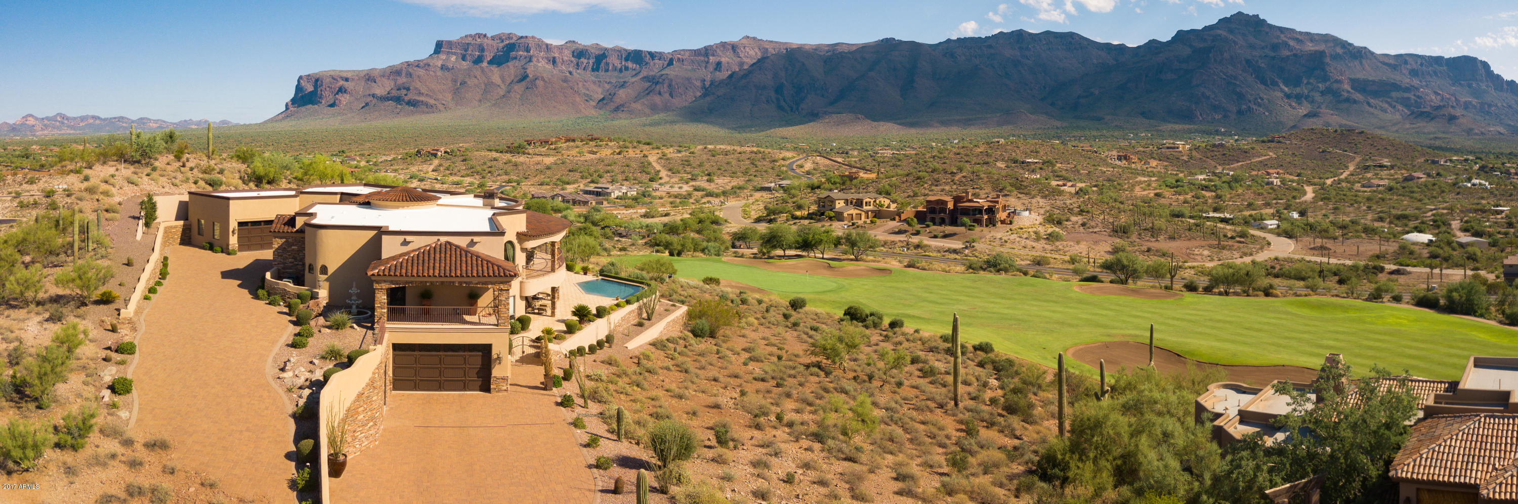 VISTA DEL CORAZON - Residential