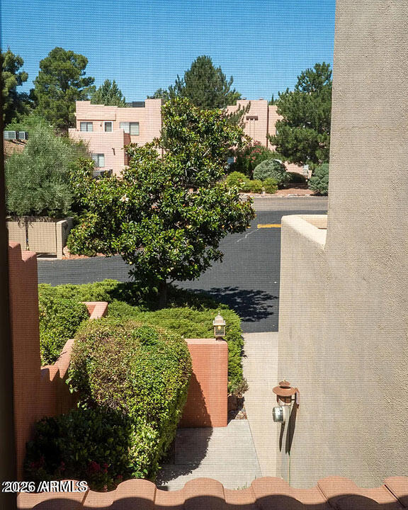 Fairway Oaks - Residential Income