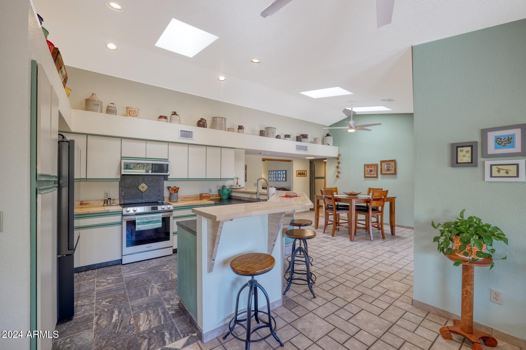 PUEBLO DEL SOL COUNTRY CLUB ESTATES 1 - Residential