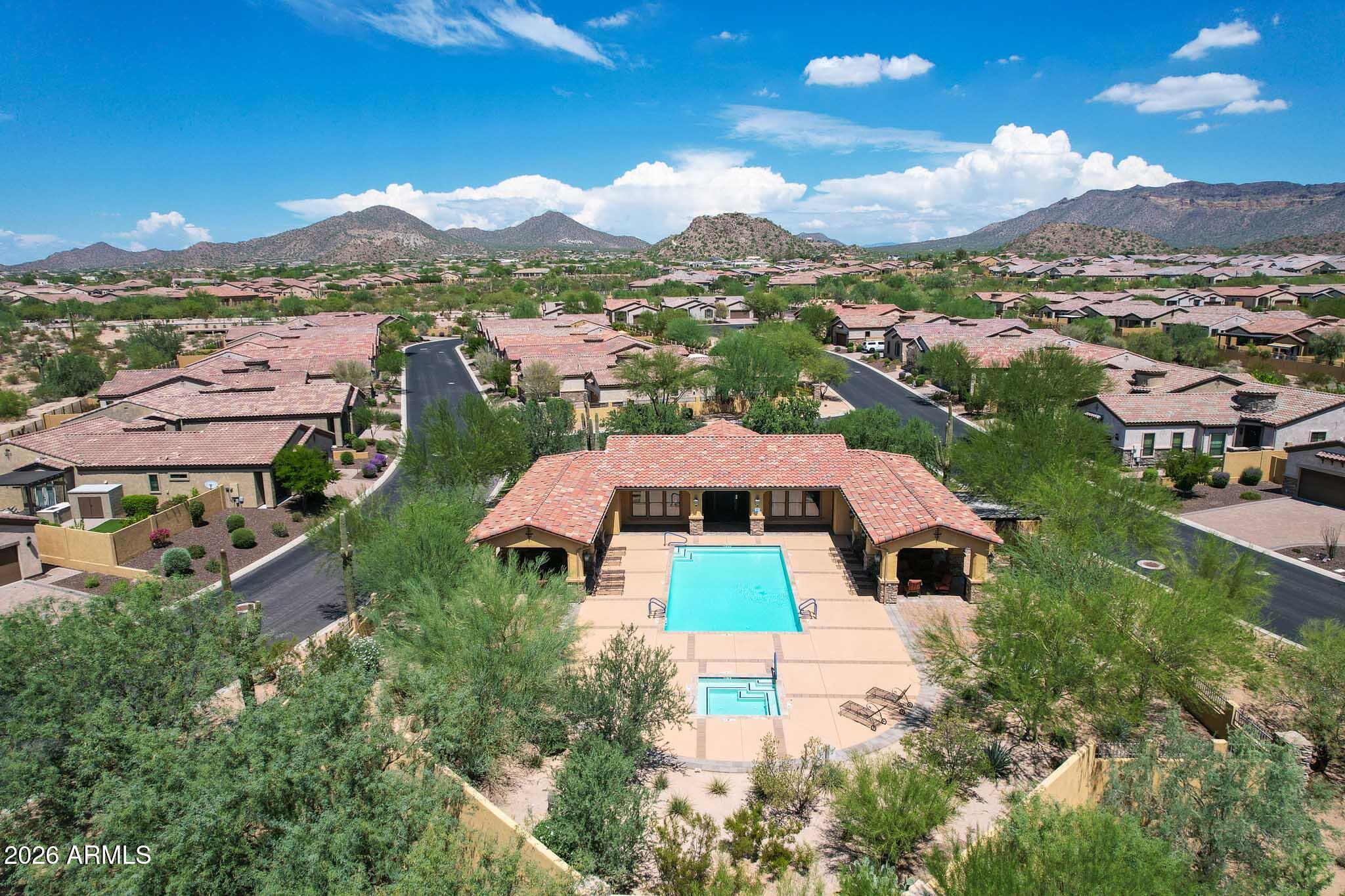 BELLAVIA AT MOUNTAIN BRIDGE - Residential