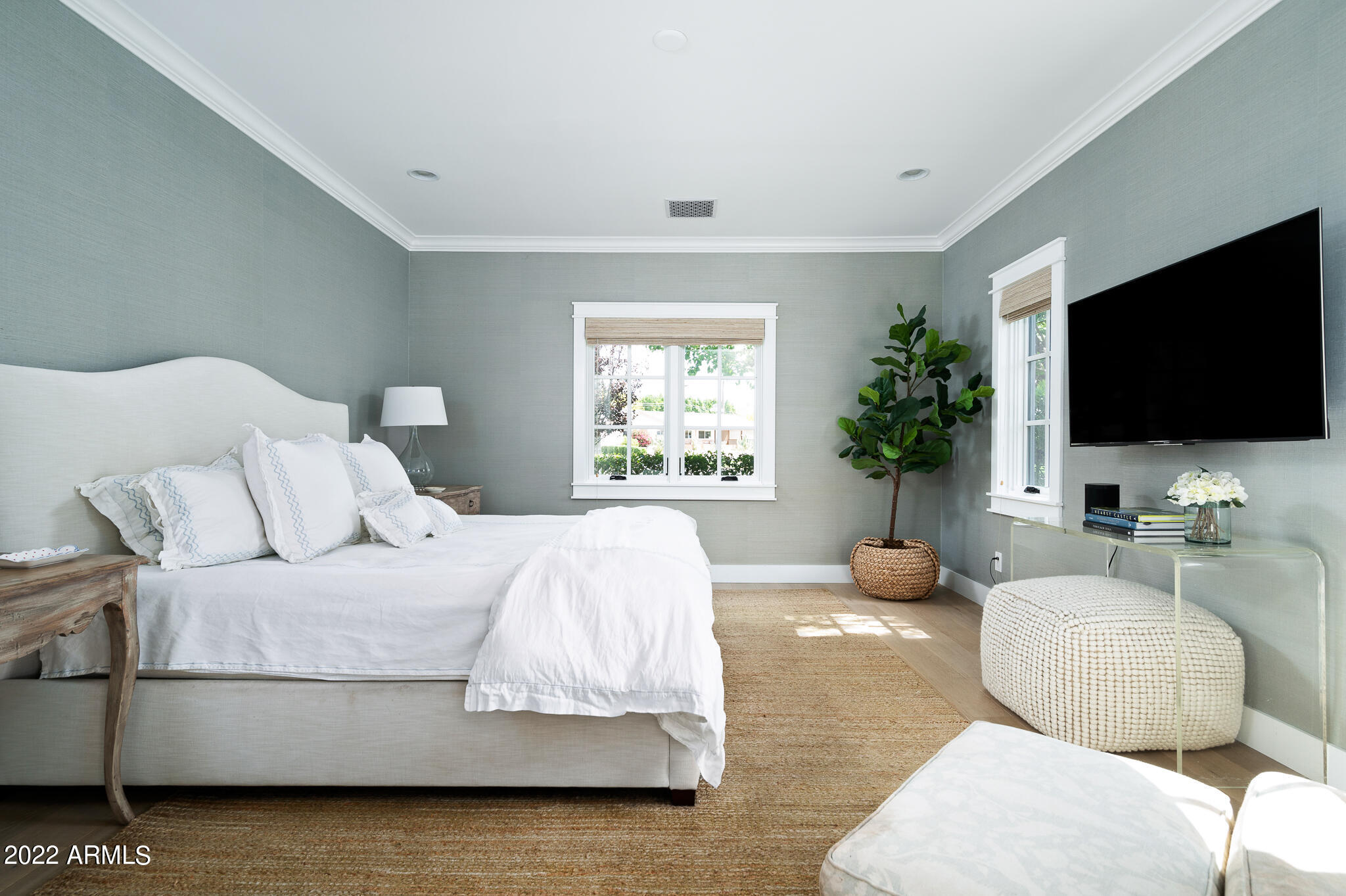 ARGYLE CIRCLE - Residential