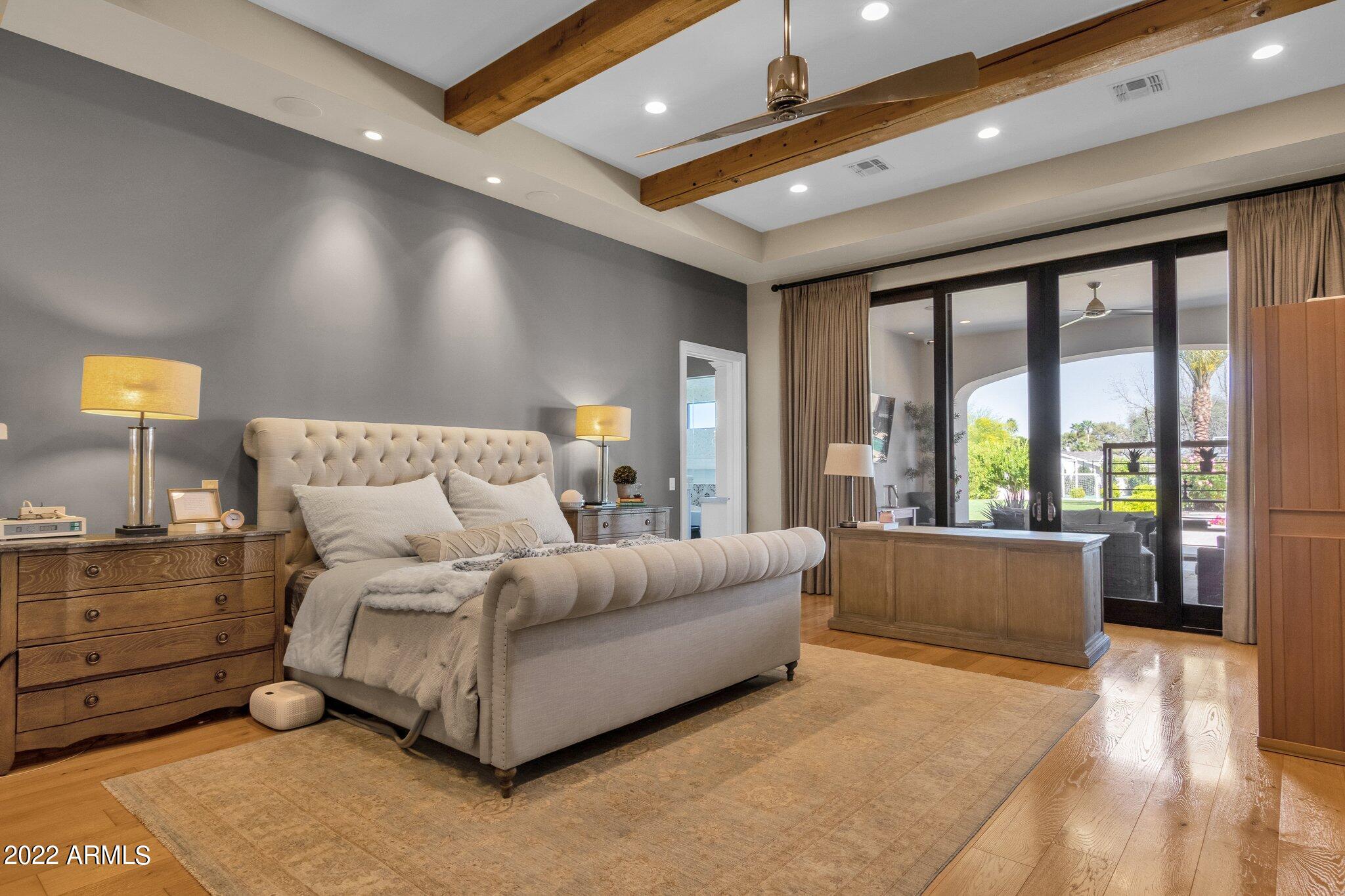 ARCADIA VISTA MANOR - Residential