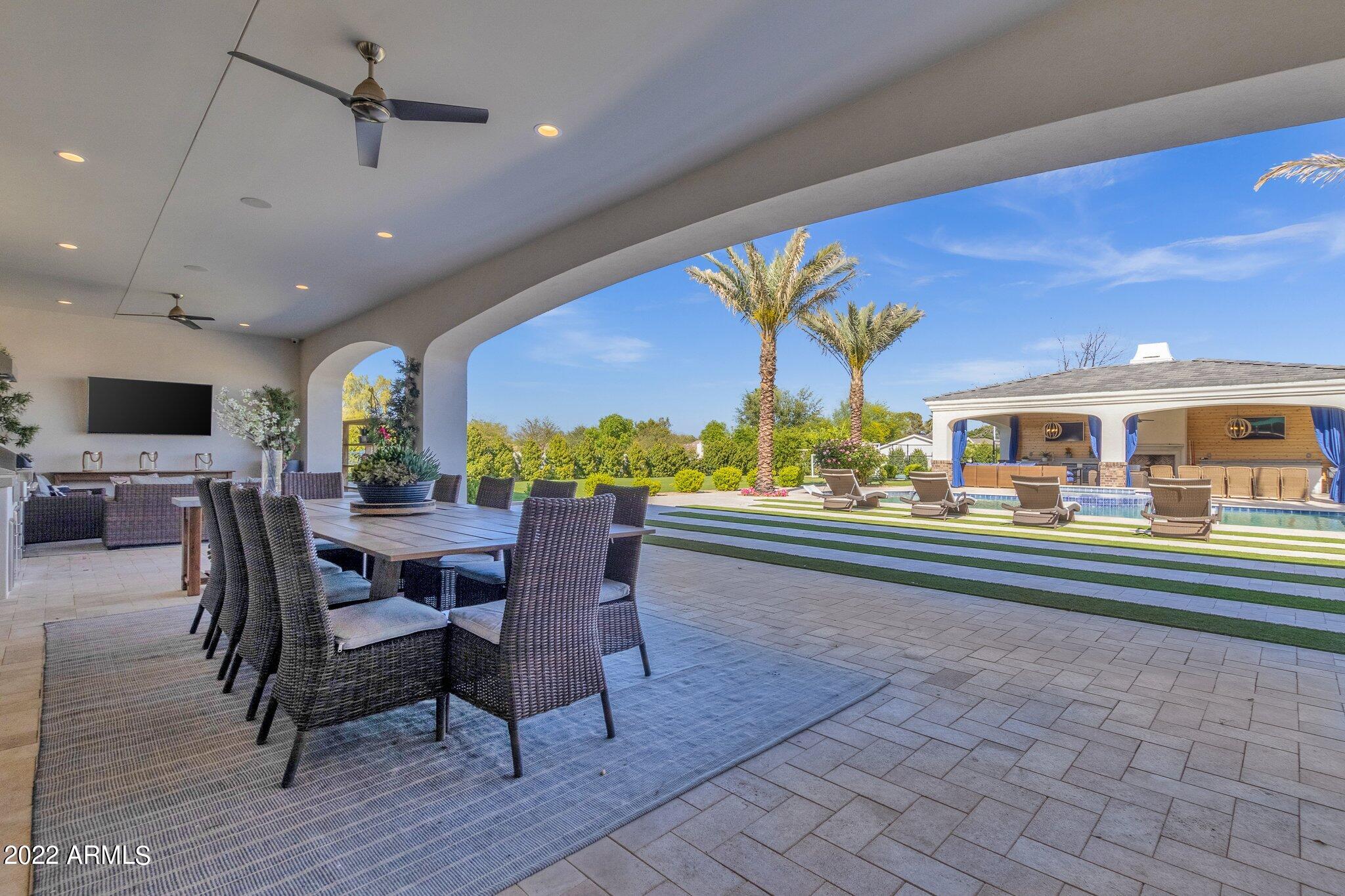 ARCADIA VISTA MANOR - Residential