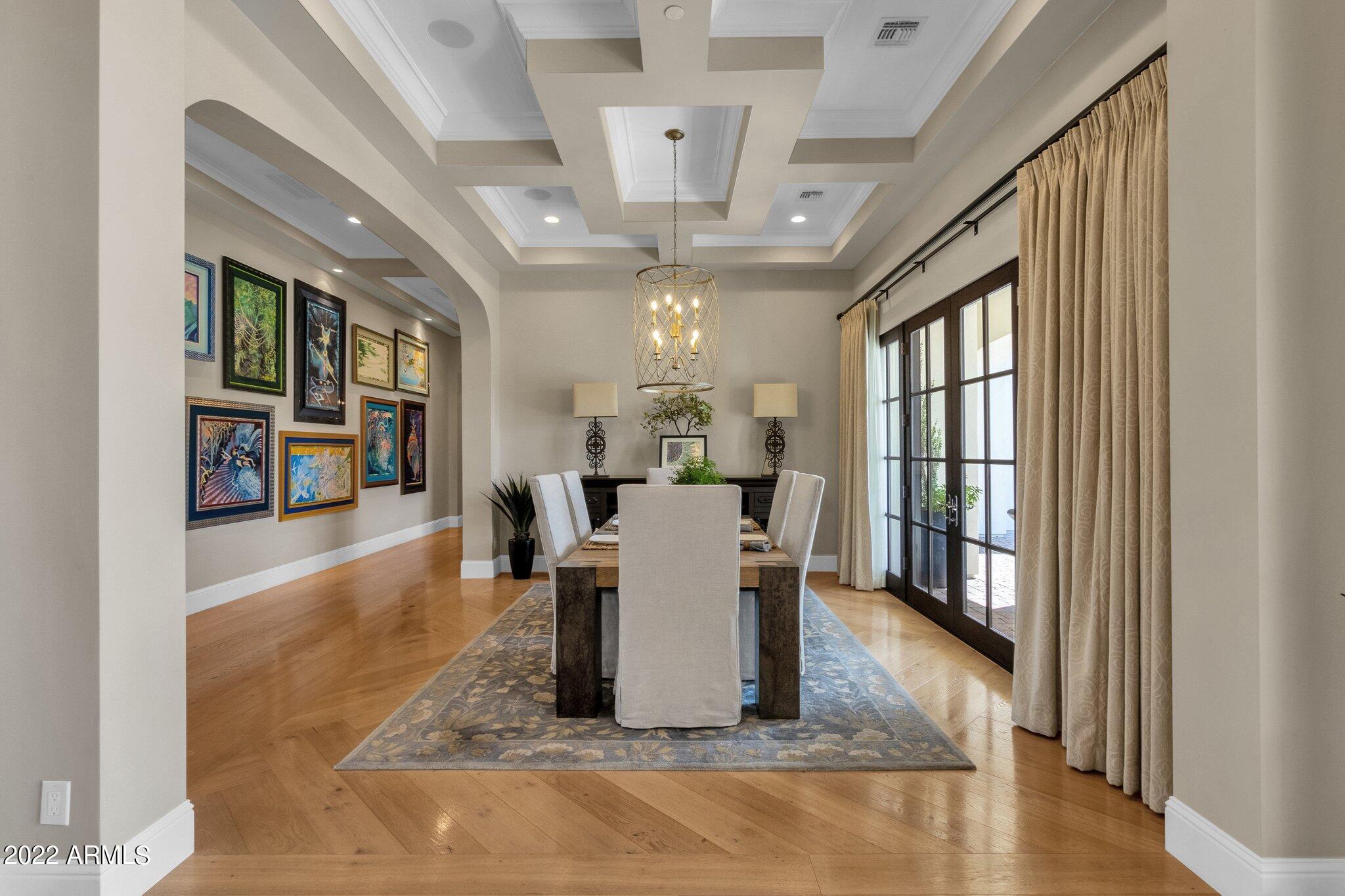 ARCADIA VISTA MANOR - Residential