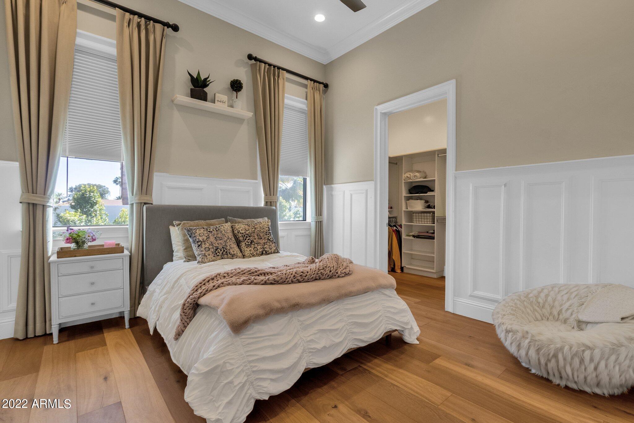 ARCADIA VISTA MANOR - Residential