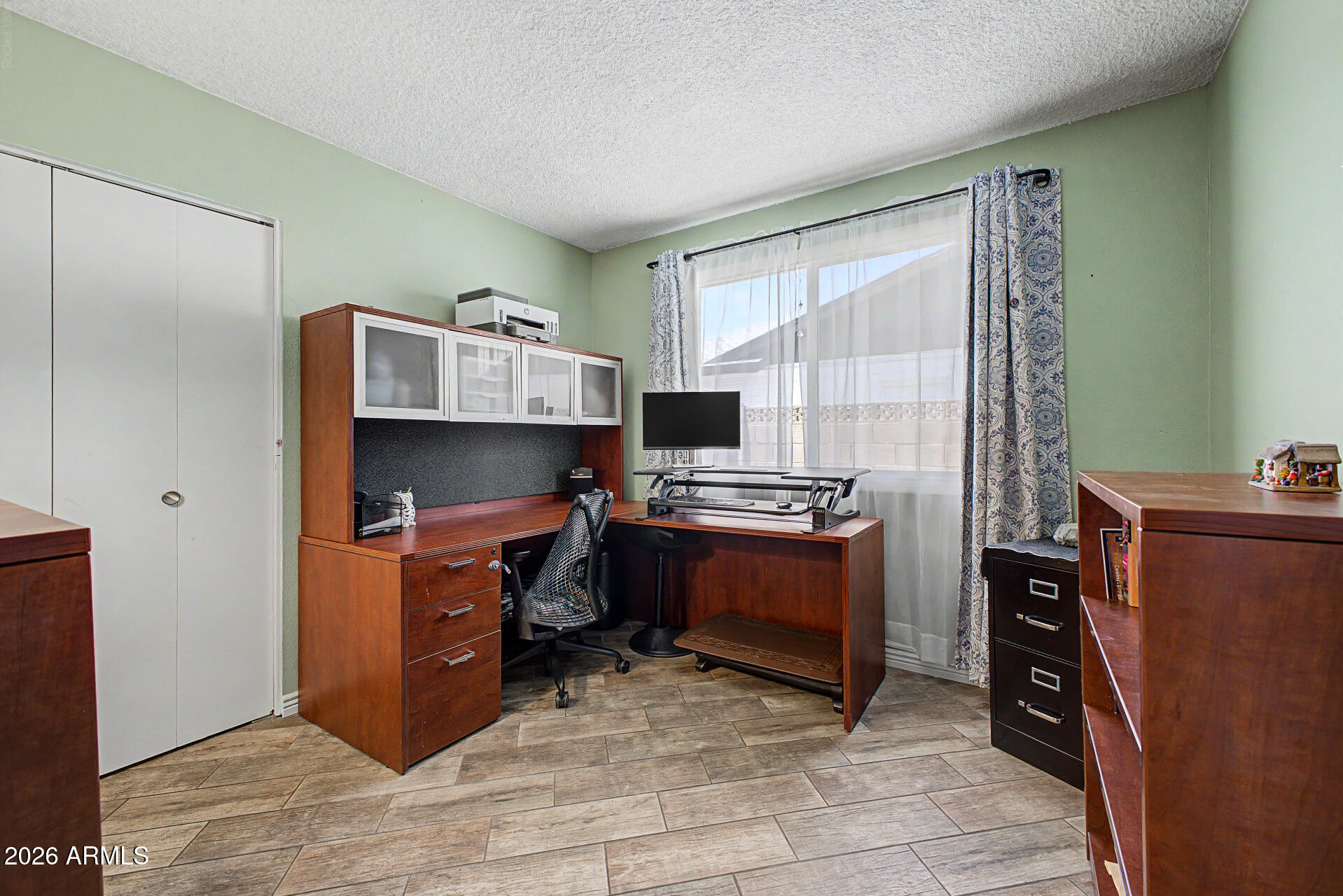 KNOELL TEMPE 2 - Residential