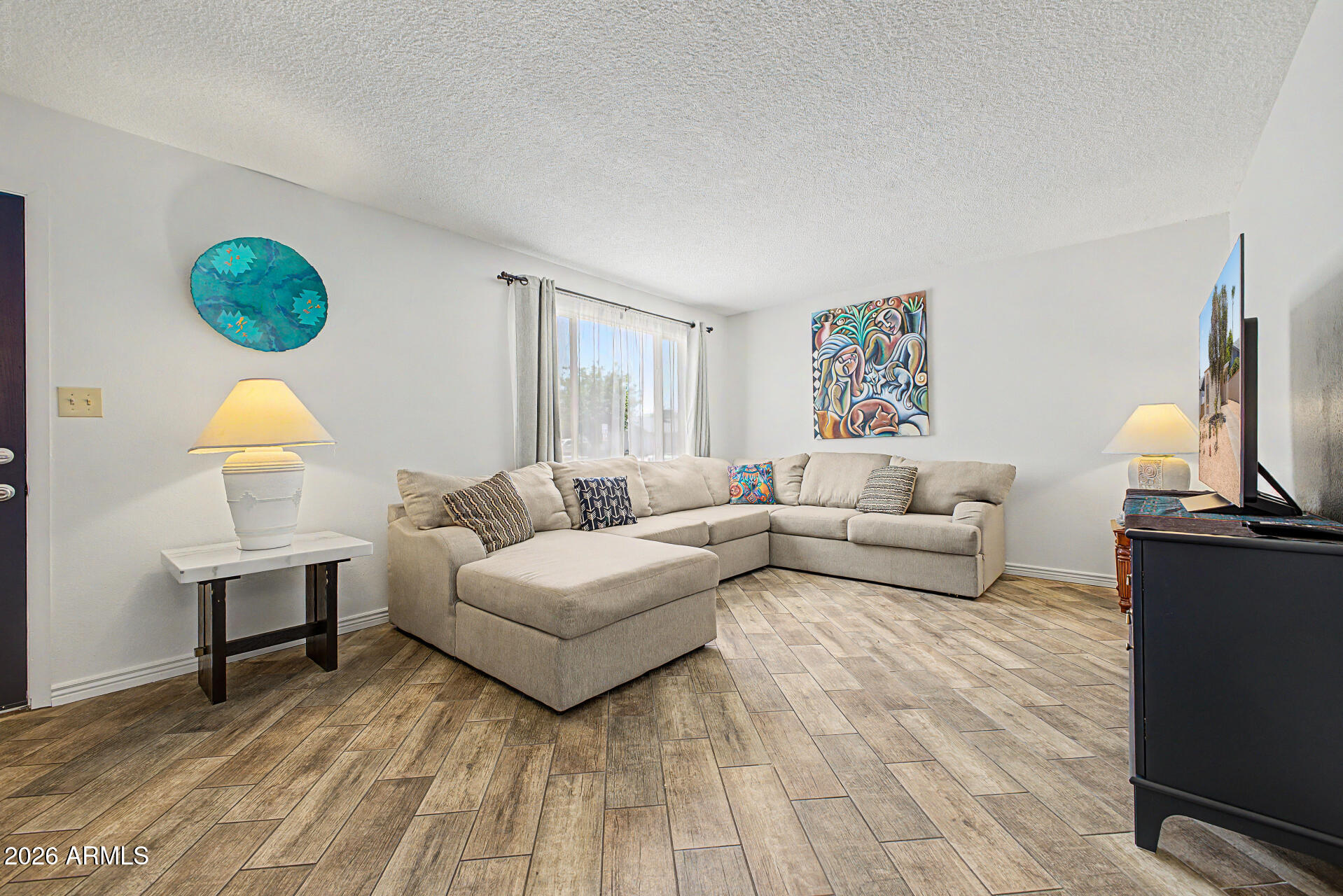 KNOELL TEMPE 2 - Residential