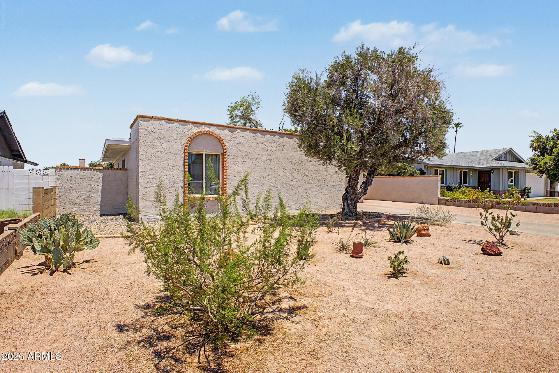 KNOELL TEMPE 2 - Residential