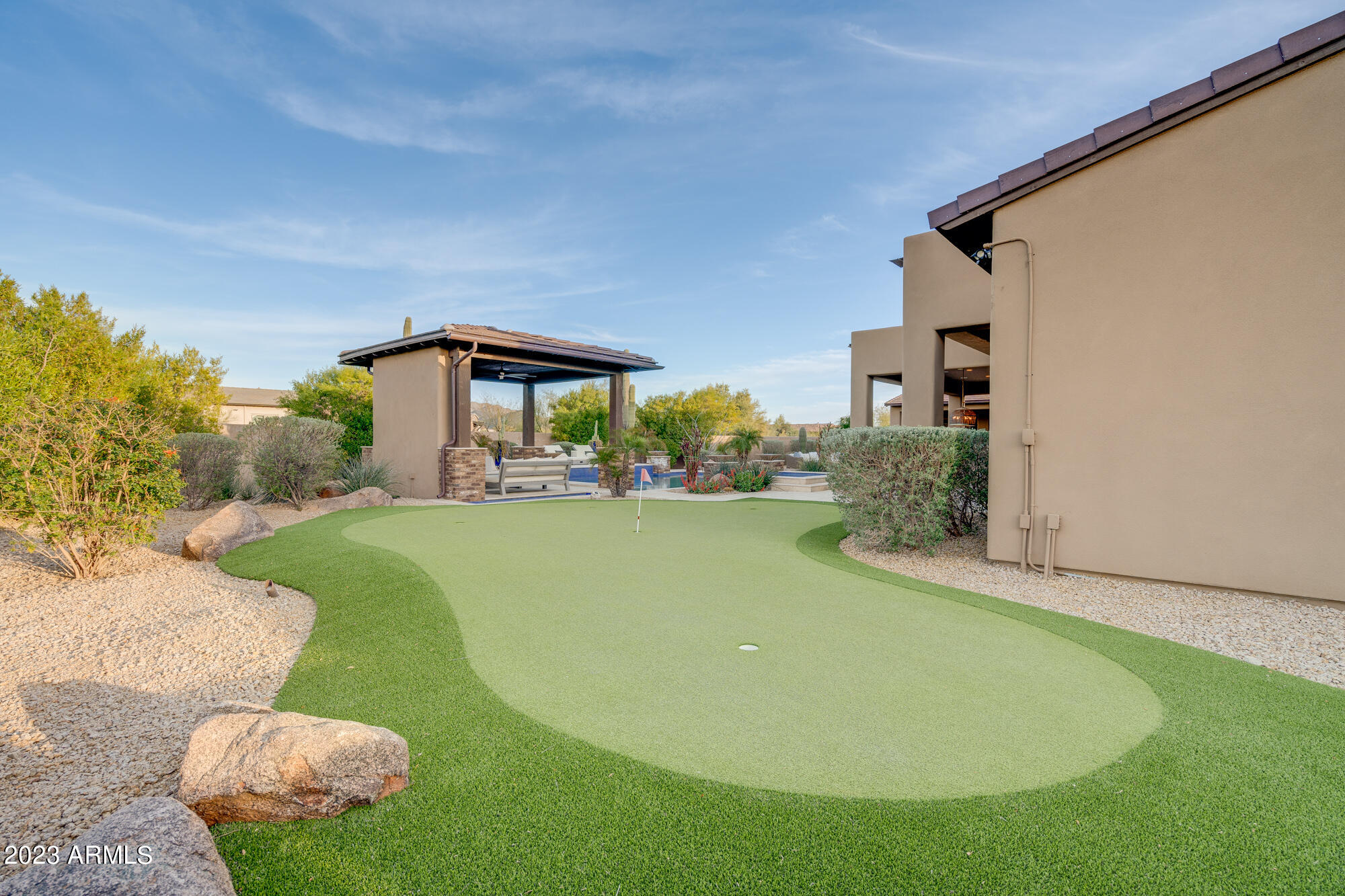 PINNACLE PEAK PLACE - Residential