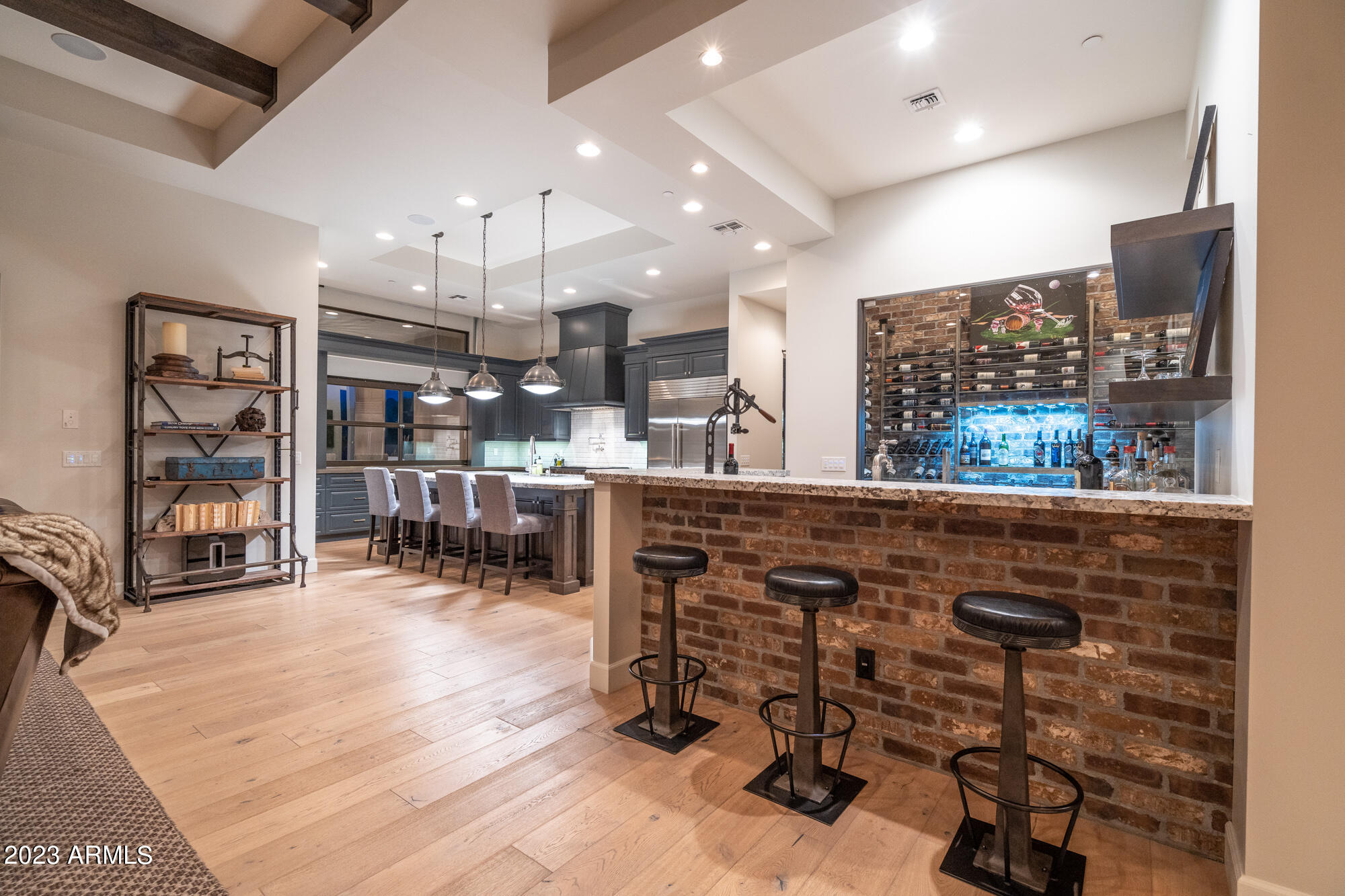 PINNACLE PEAK PLACE - Residential
