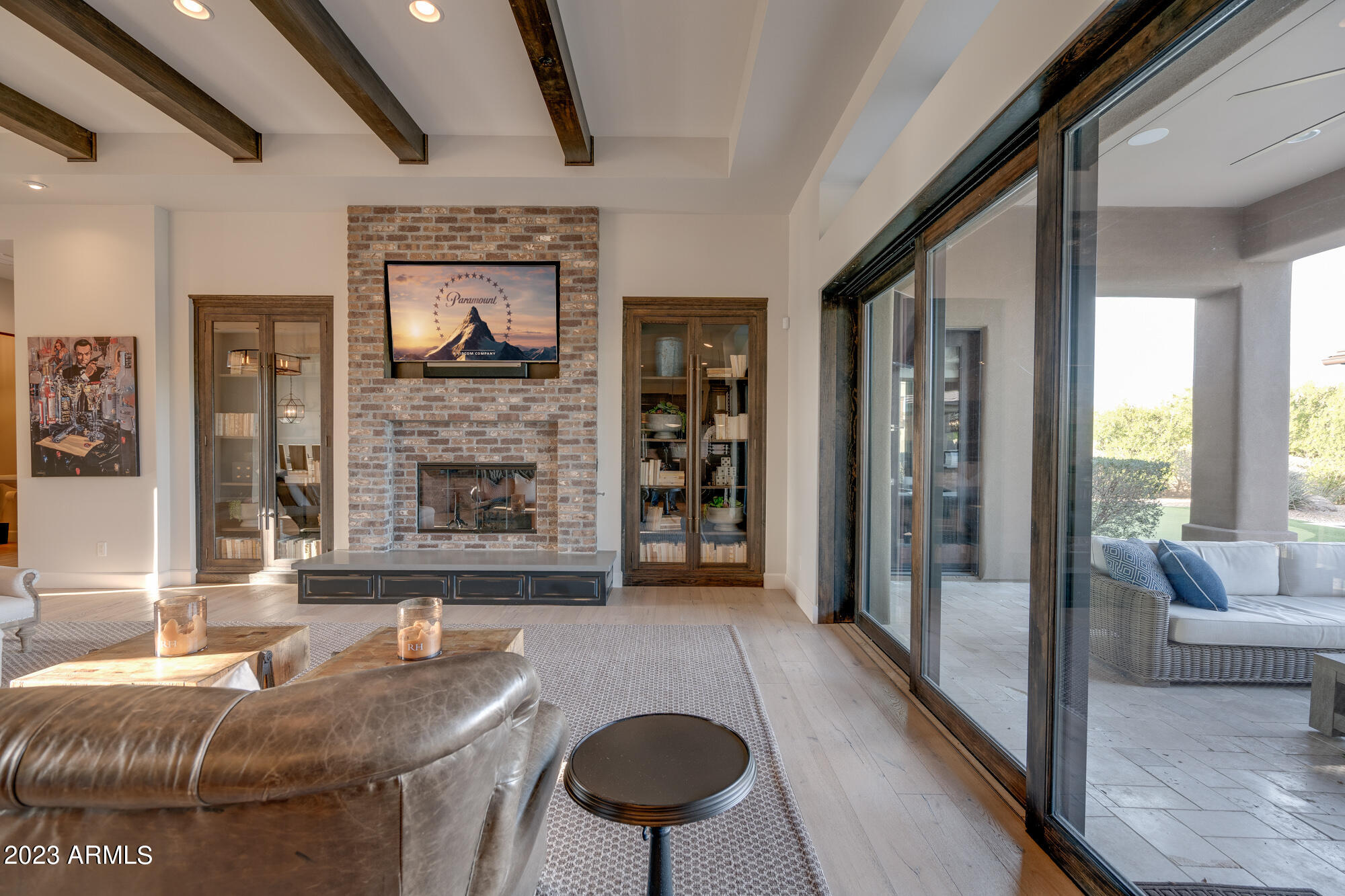 PINNACLE PEAK PLACE - Residential