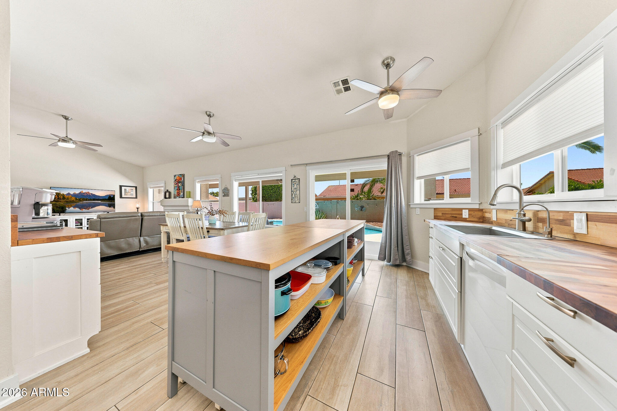 ALTA MESA 13 LOT 1-126 TR A - Residential