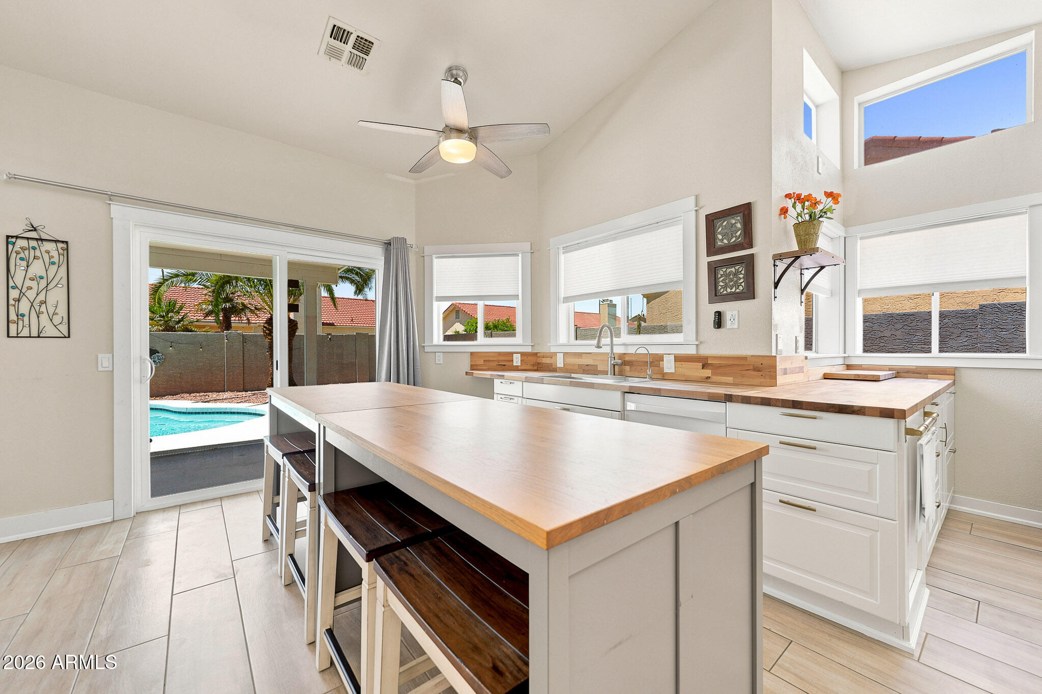ALTA MESA 13 LOT 1-126 TR A - Residential