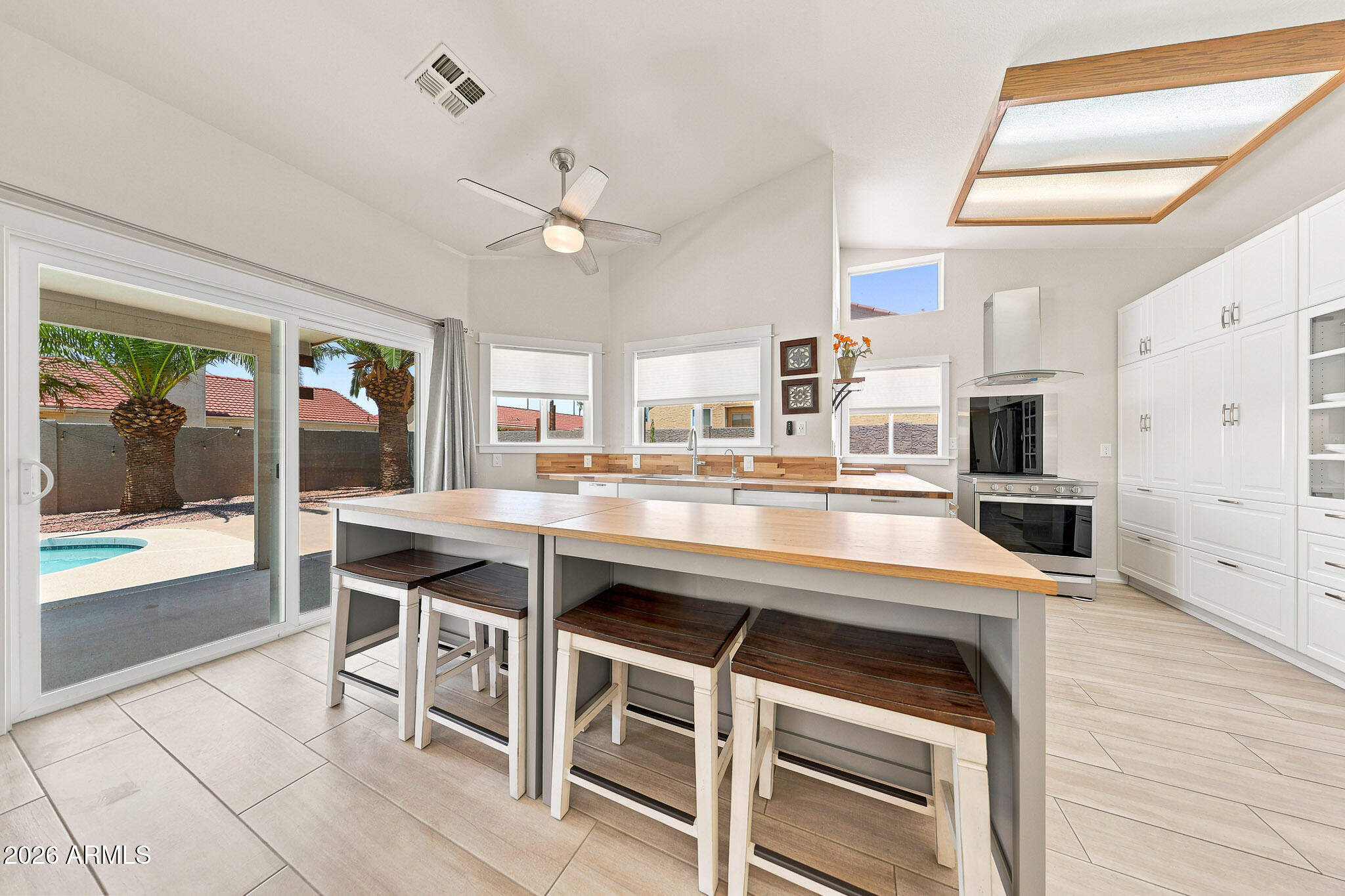 ALTA MESA 13 LOT 1-126 TR A - Residential
