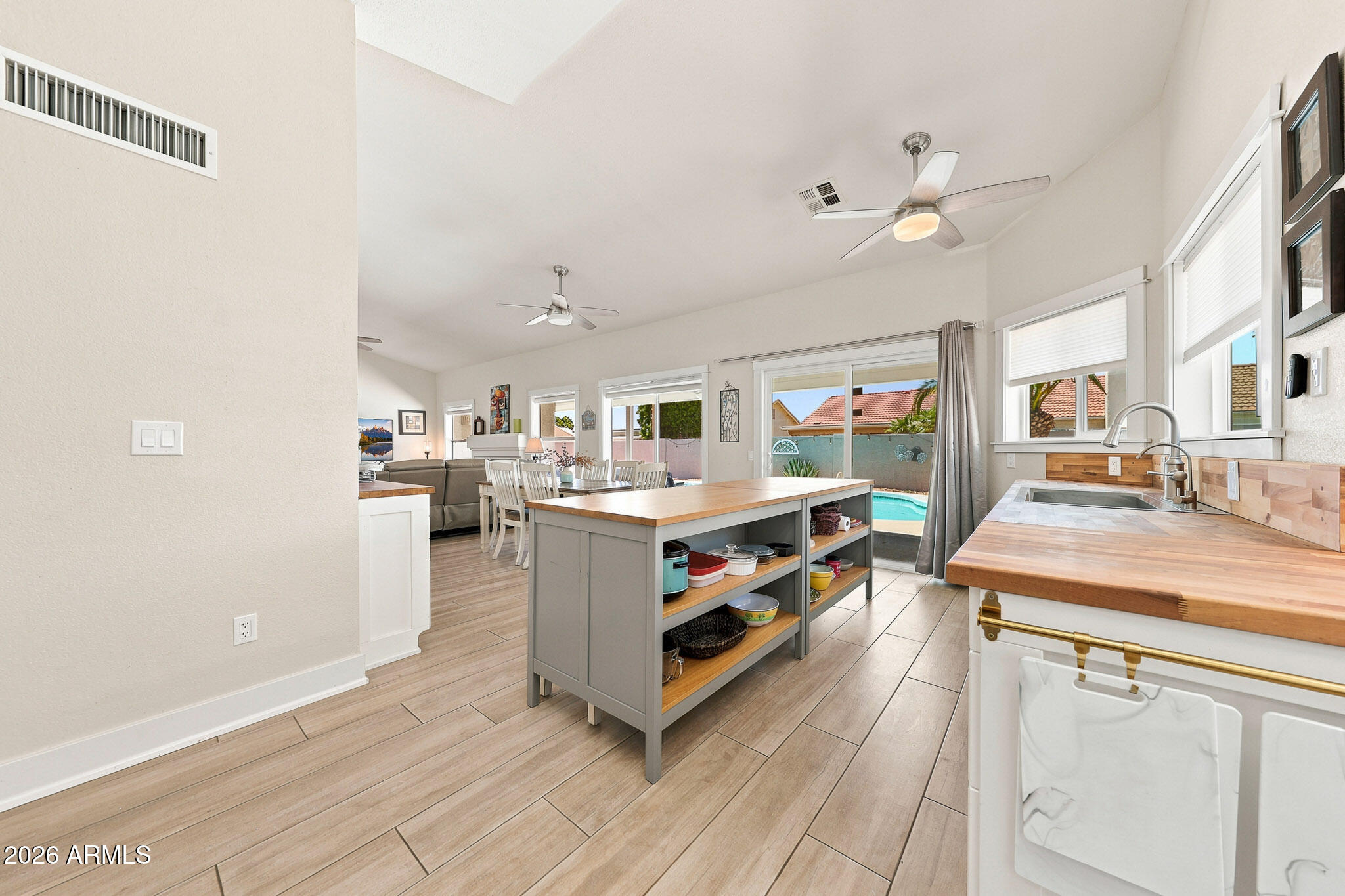 ALTA MESA 13 LOT 1-126 TR A - Residential