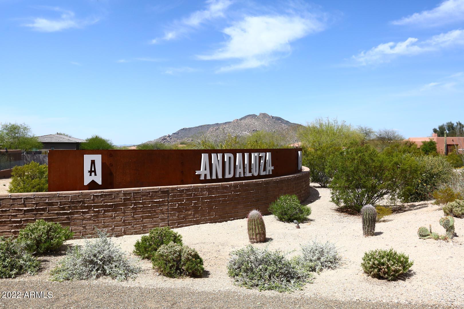 ANDALUZA - Residential