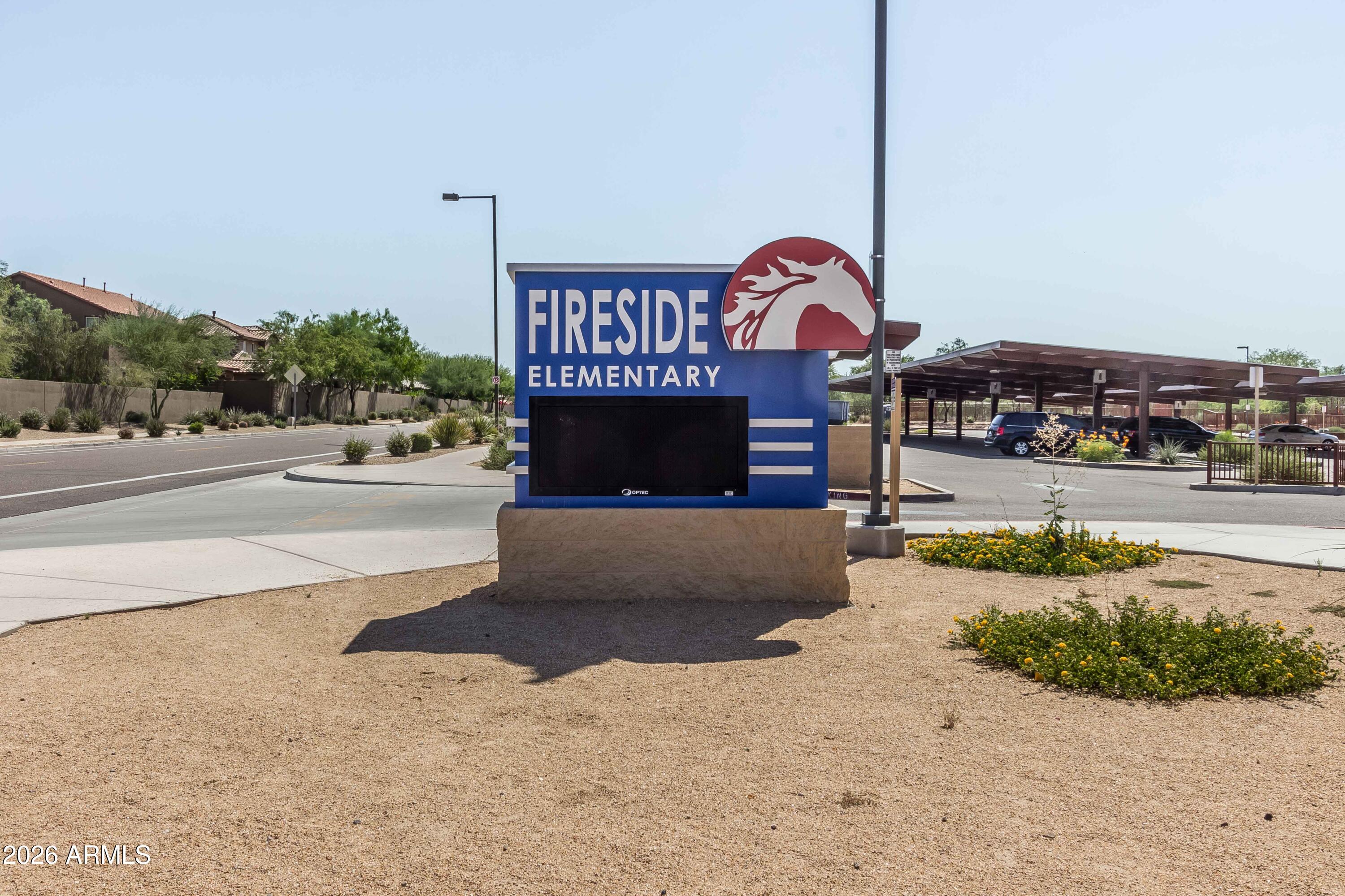 DESERT RIDGE SUPERBLOCK 11 PARCEL 6 - Residential