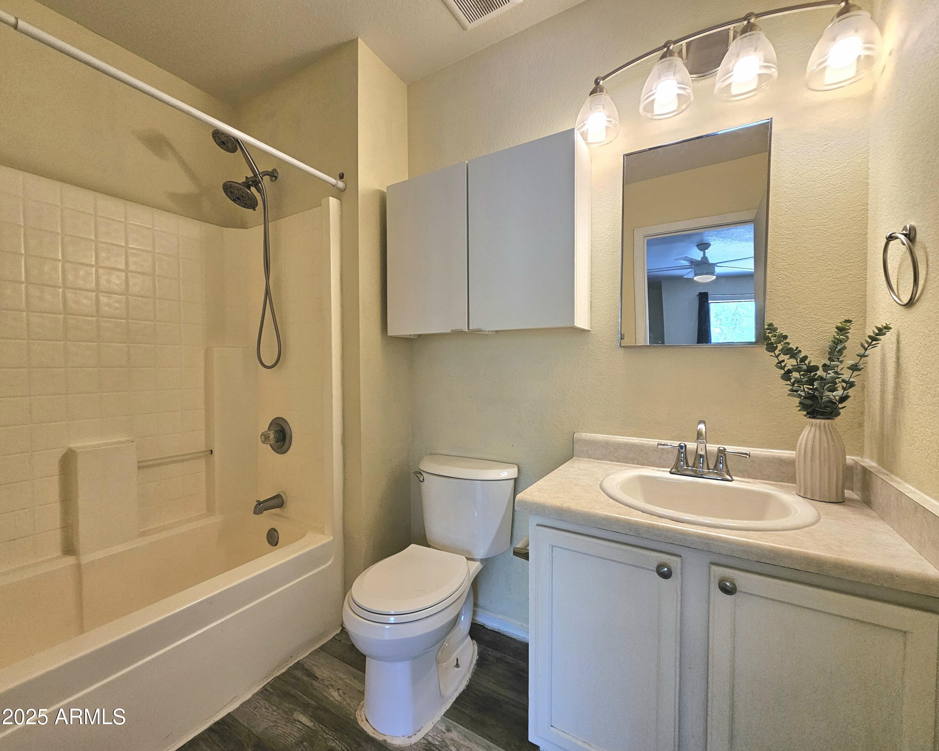 ARIZONA CITY UNIT FIFTEEN - Residential