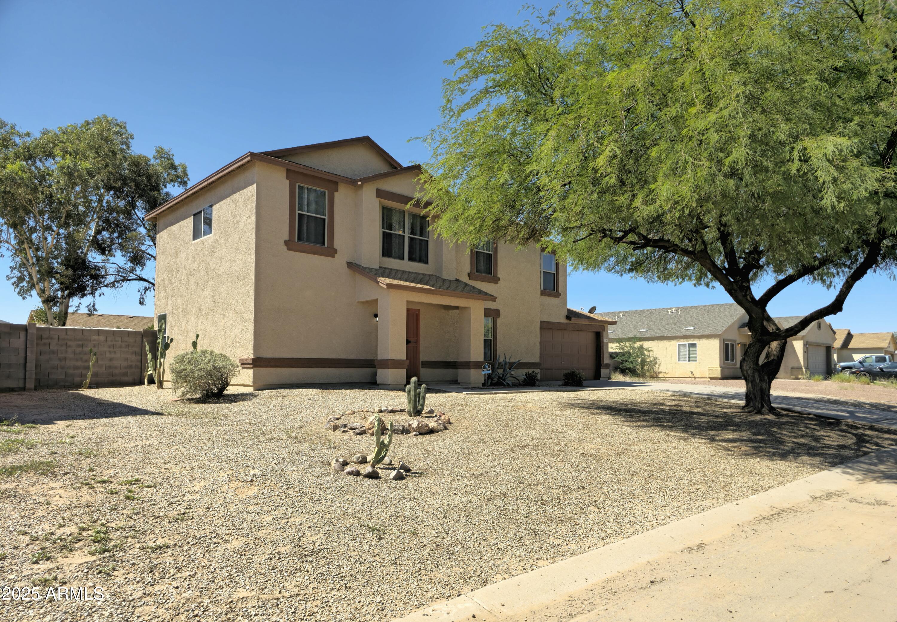 ARIZONA CITY UNIT FIFTEEN - Residential