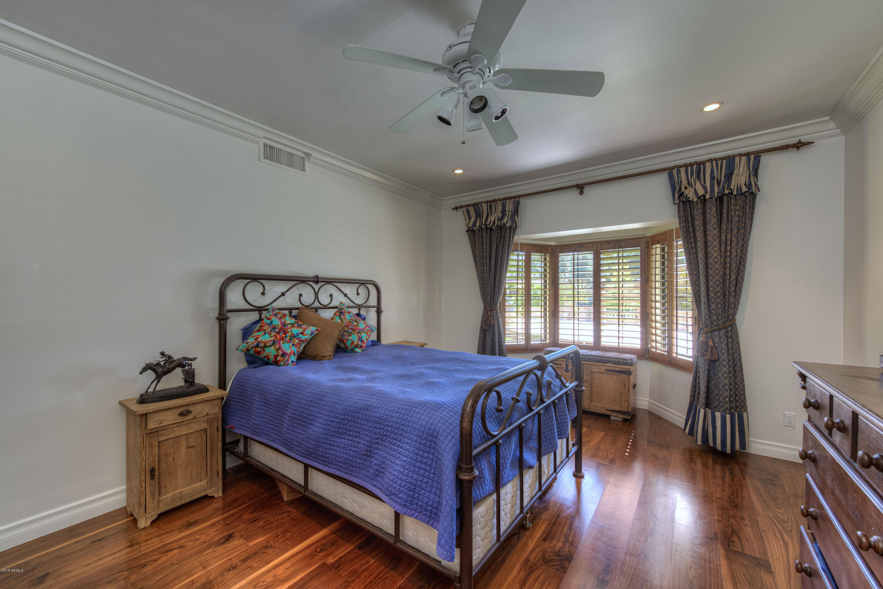 CAMELBACK COUNTRY CLUB ESTATES 6 - Residential