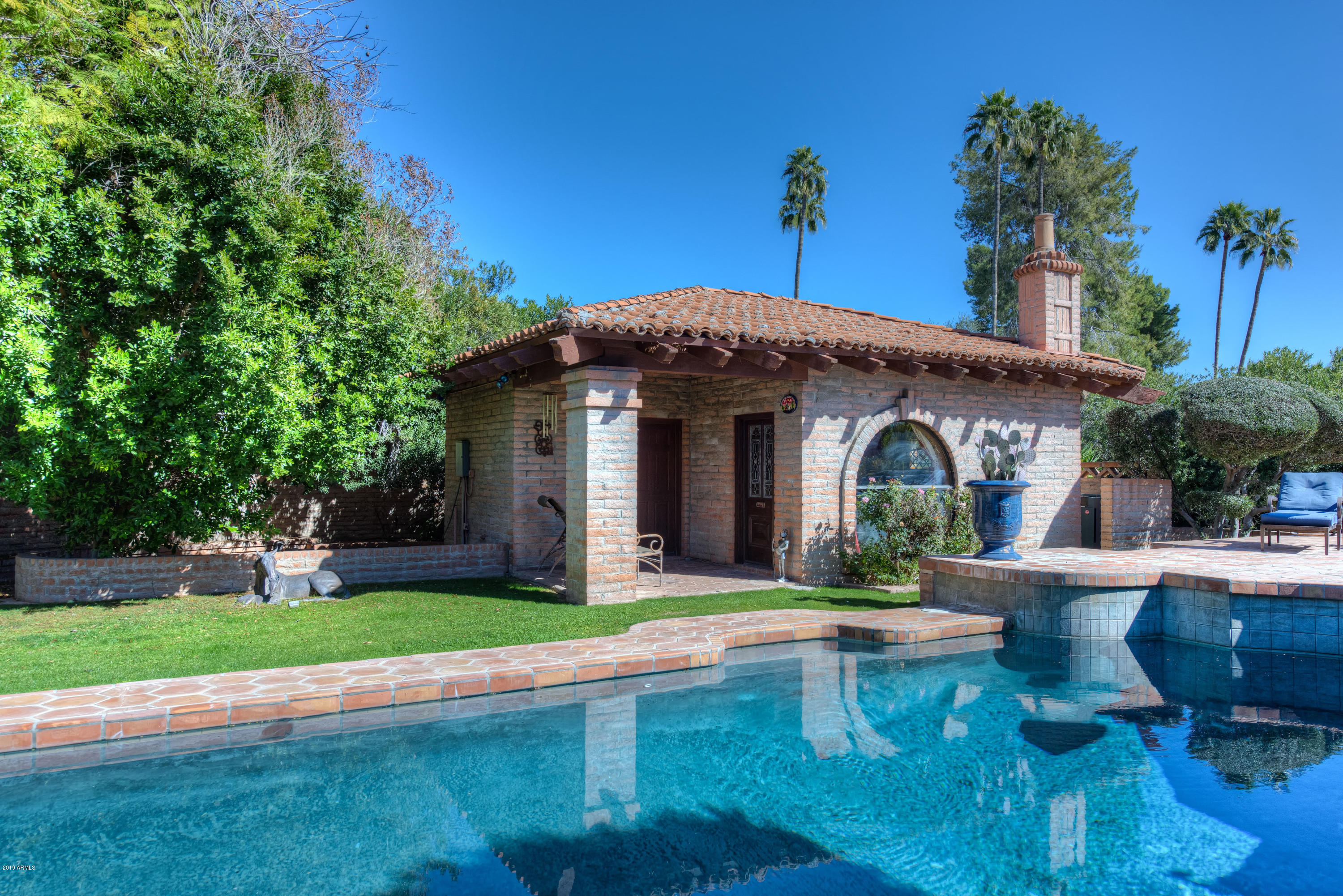 CAMELBACK COUNTRY CLUB ESTATES 6 - Residential