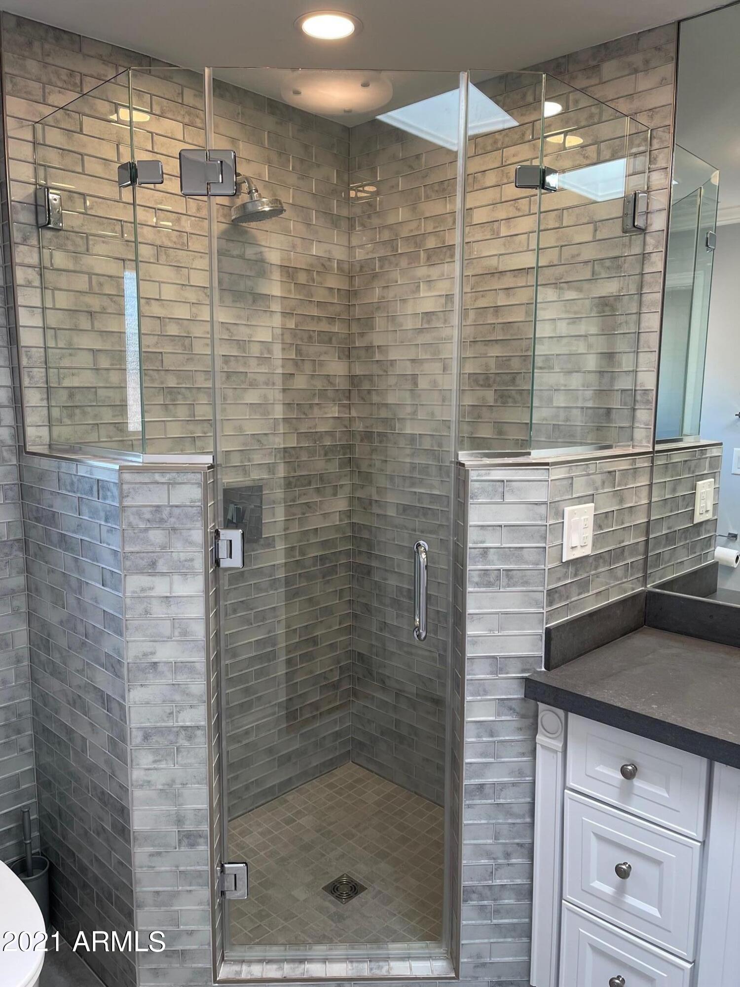 CAMELBACK COUNTRY CLUB ESTATES 6 - Residential