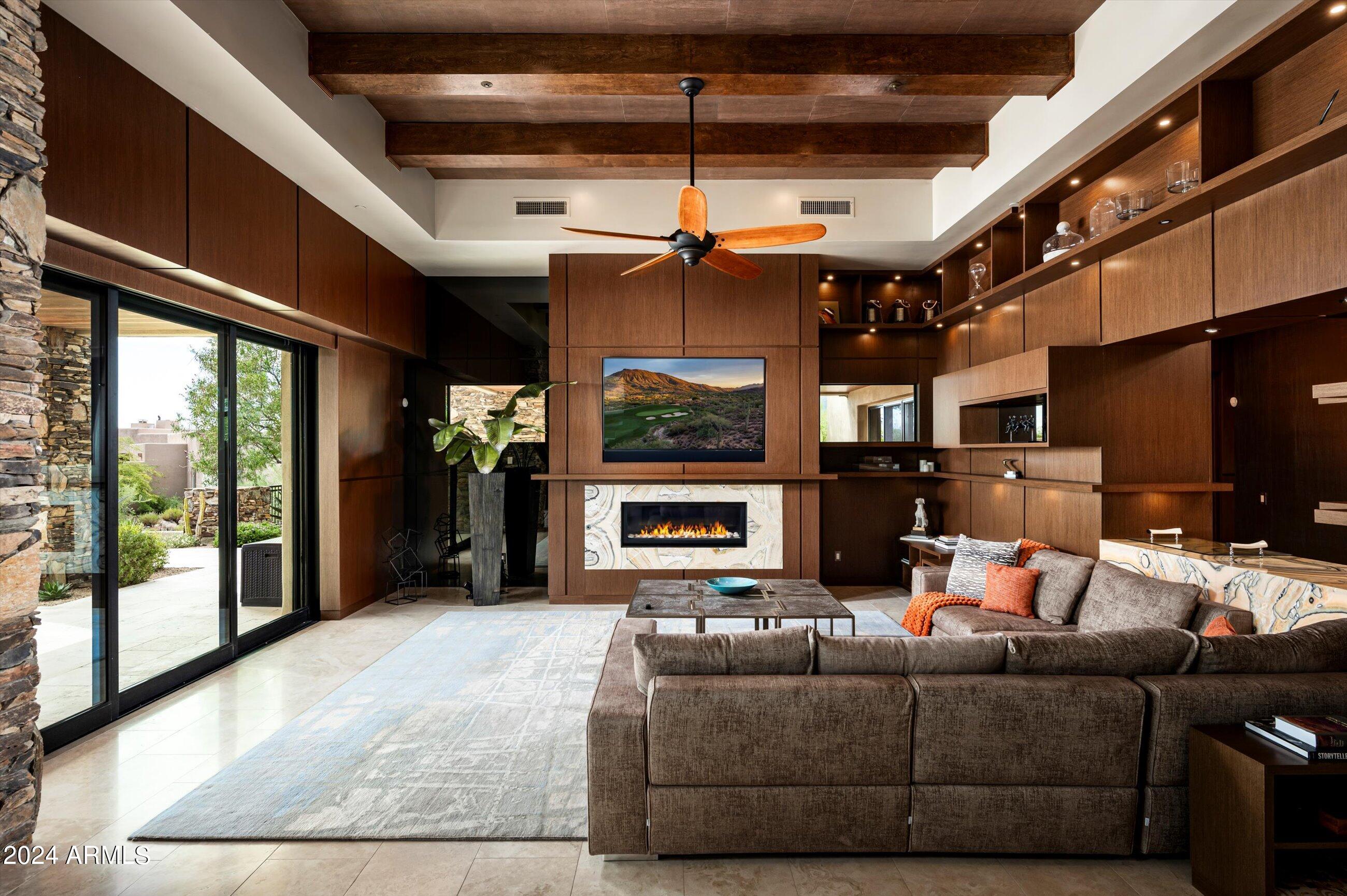 DESERT MOUNTAIN - Residential