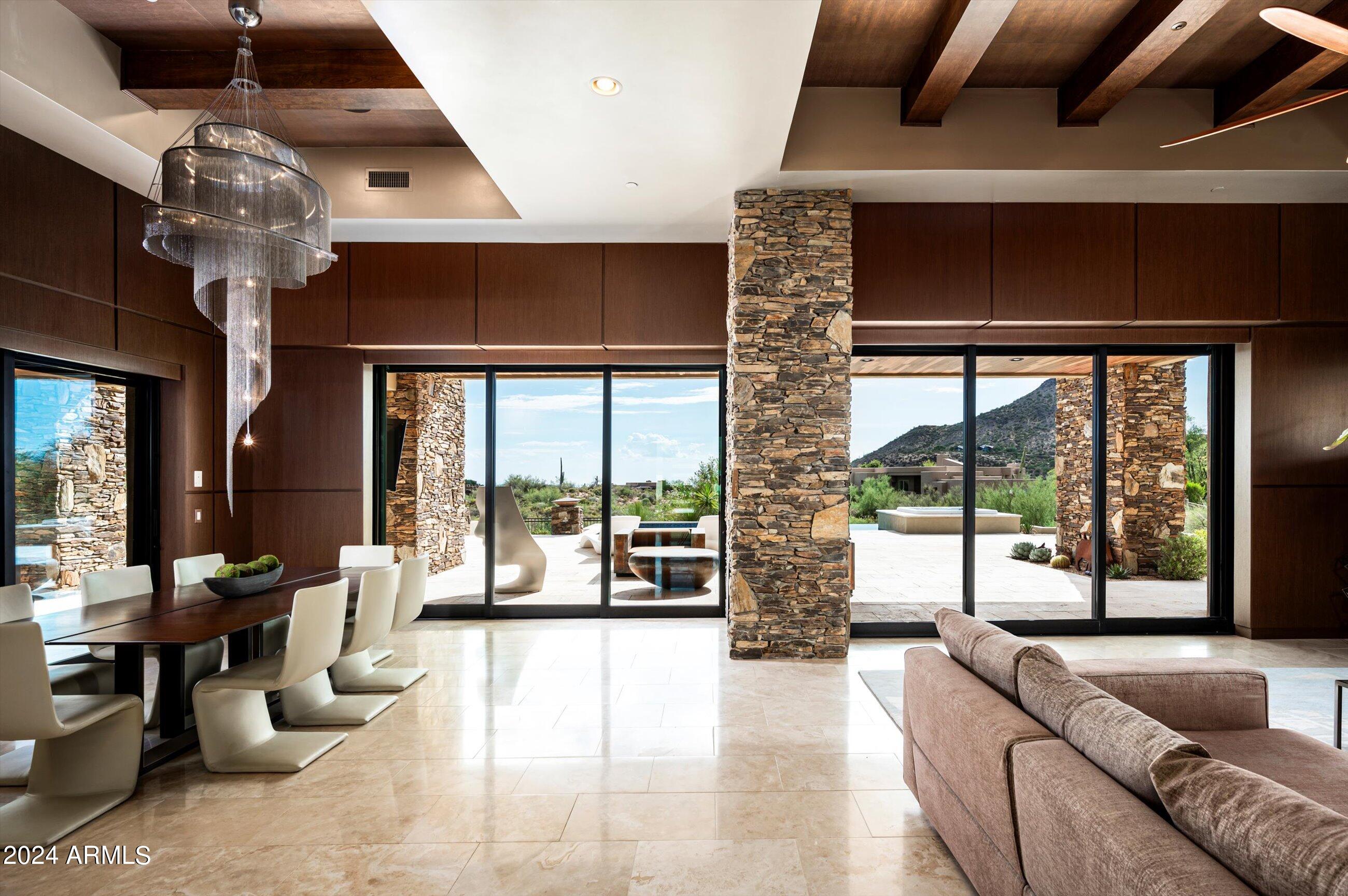 DESERT MOUNTAIN - Residential