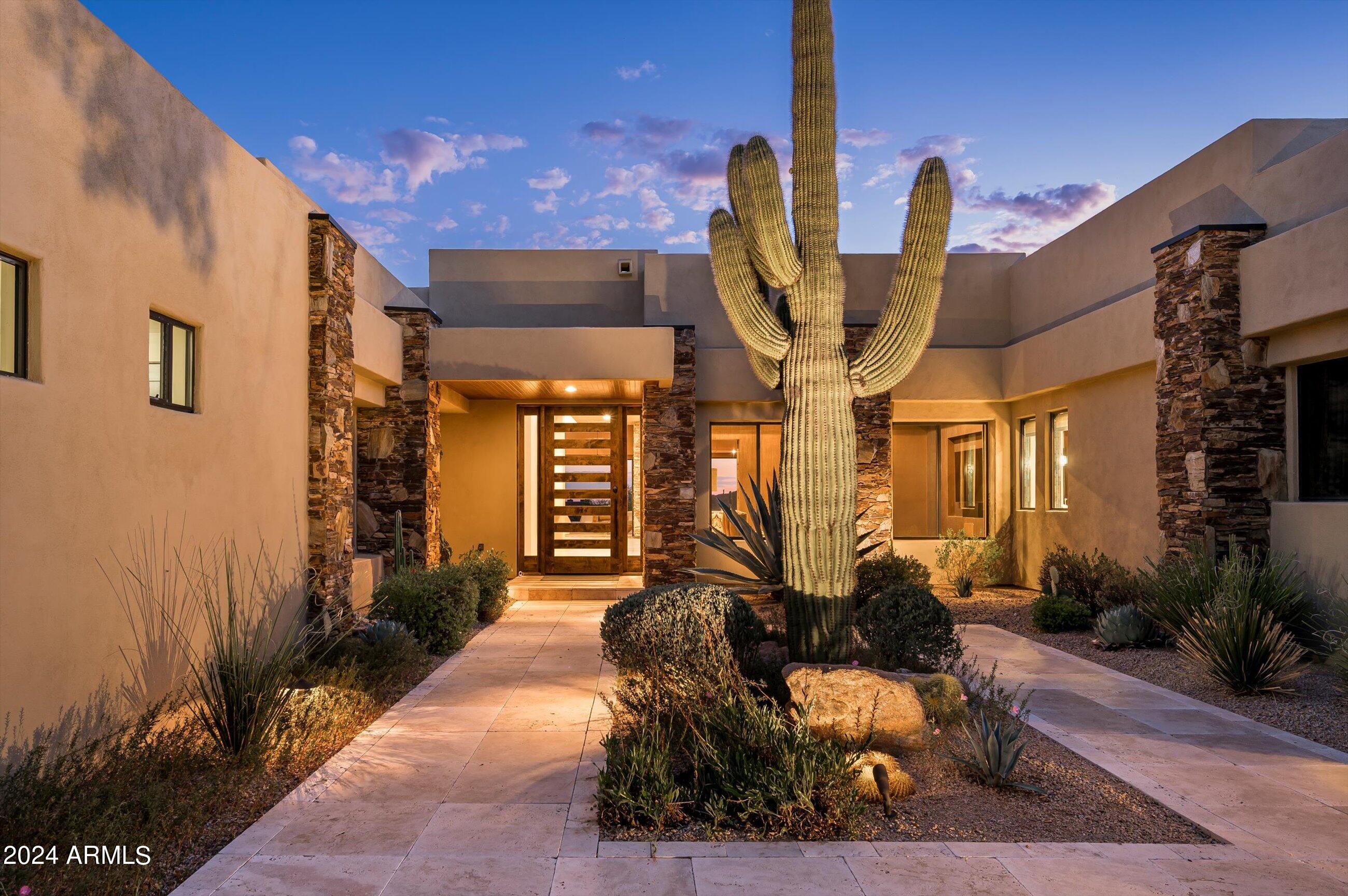 DESERT MOUNTAIN - Residential