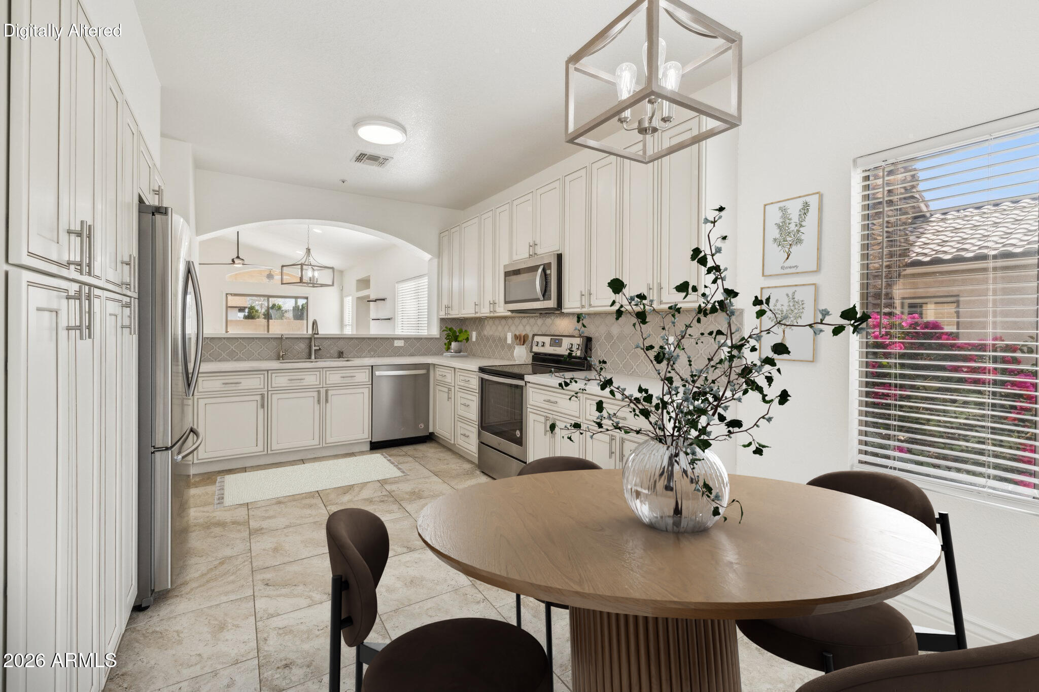 SCOTTSDALE SQUARE - Residential