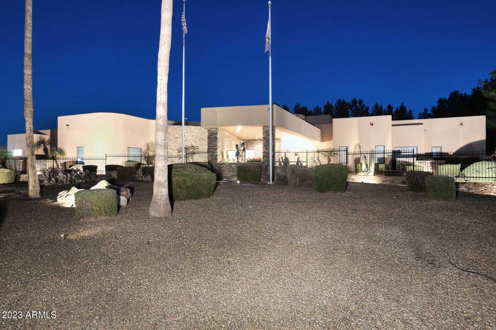 Luxurious custom home on just over 1 acre in the heart of Scottsdale minutes away from Hwy 101 and top retail, restaurants and public and private schools.  Home features include 2 separate master suites, all bedrooms have ensuite baths, high quality construction with custom finishes situated on a large lot with a private pool/spa and 4 parking spaces.   See the 3rd photo for floor plan layout.  Home does not have any interior steps.