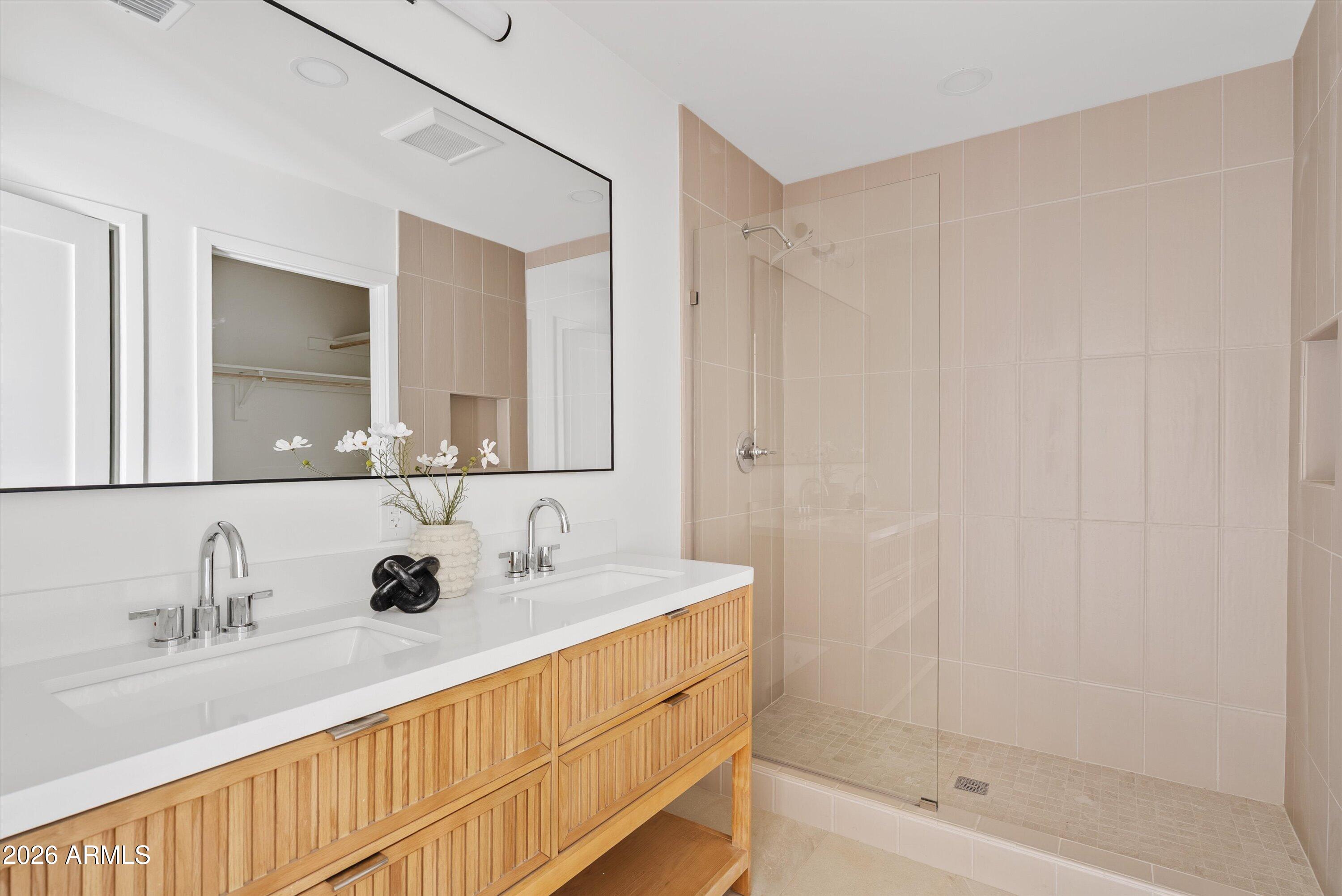 WESTWIND ESTATES - Residential