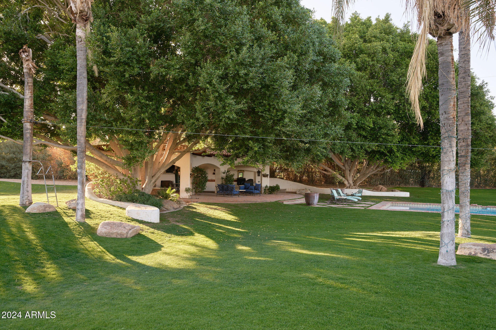Metes and Bounds - Residential