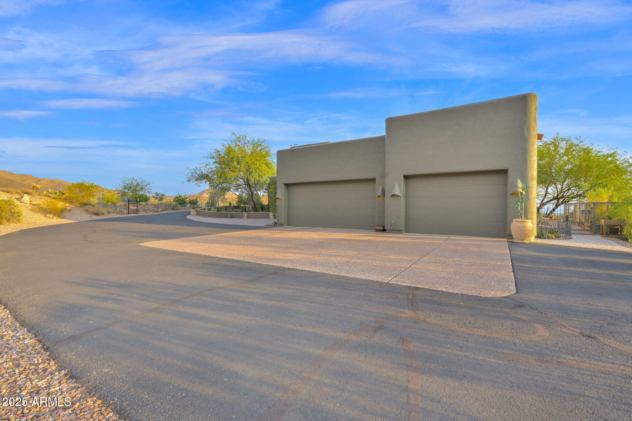 No HOA, Gated Privacy - Residential