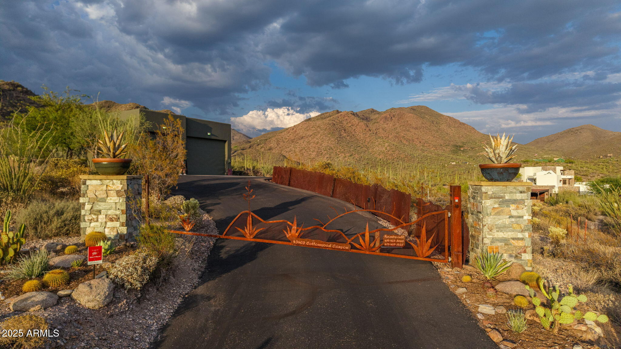 No HOA, Gated Privacy - Residential