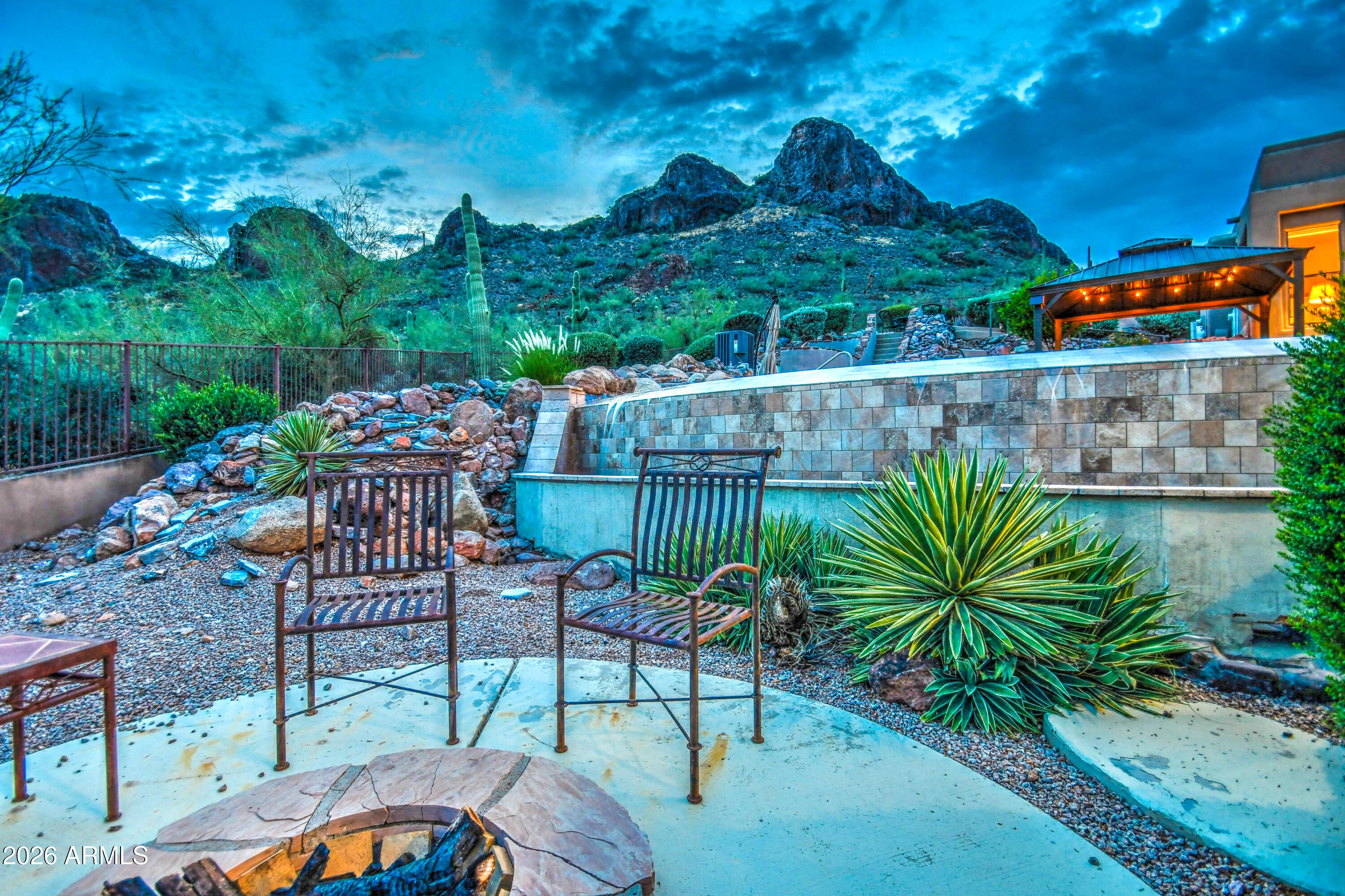 GOLD CANYON EAST - Residential