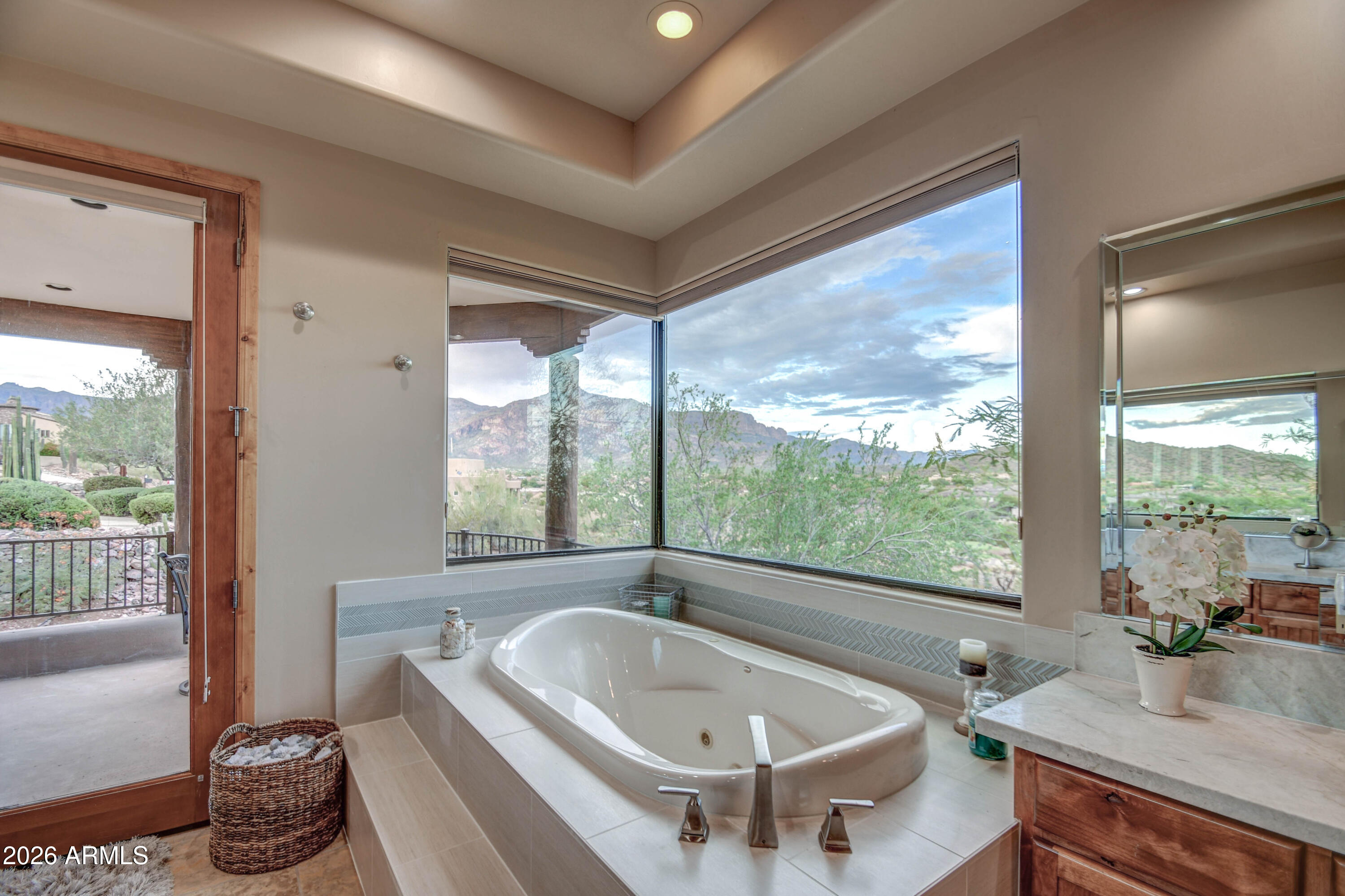 GOLD CANYON EAST - Residential